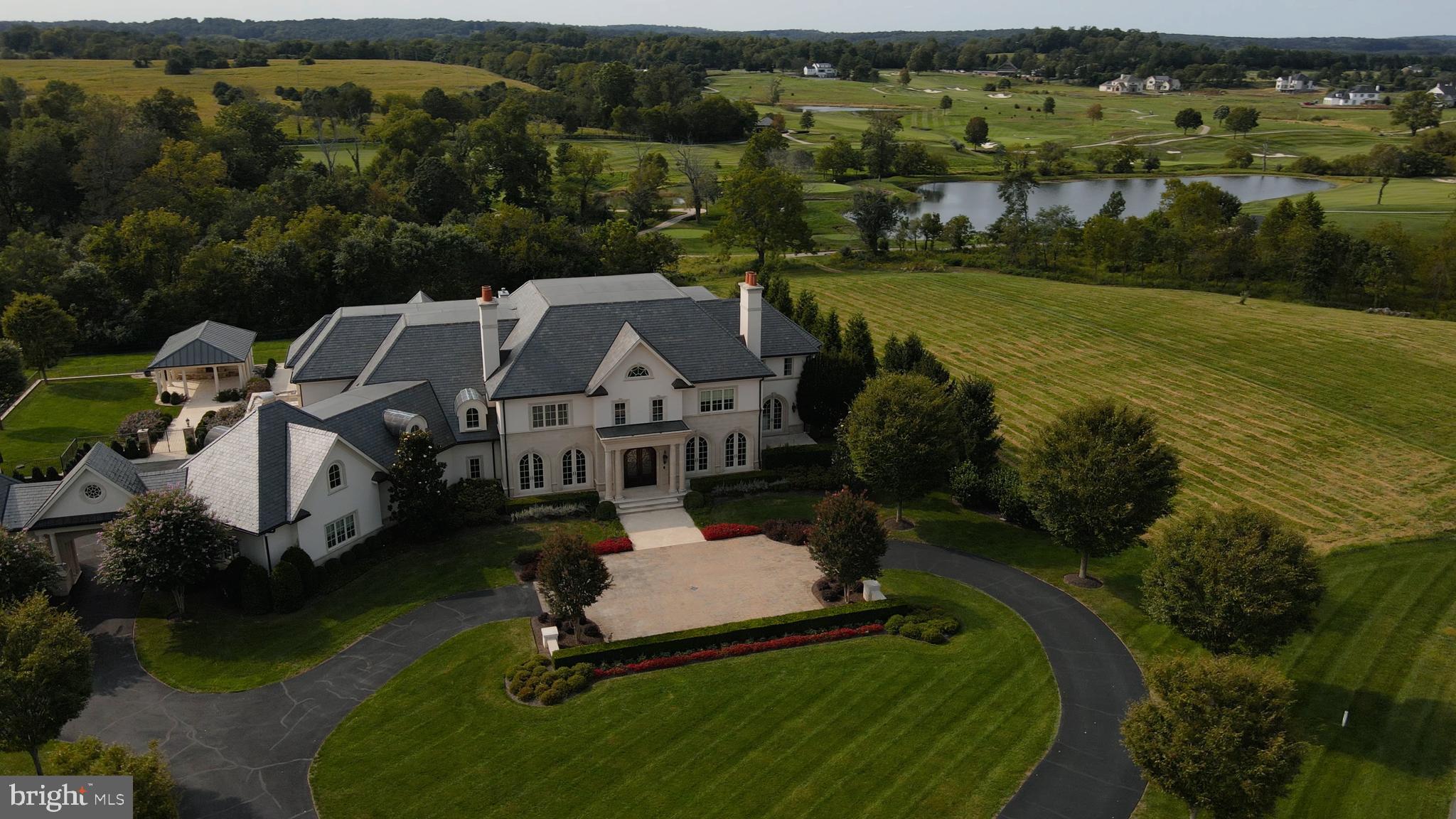 ESTATES @ CREIGHTON FARM - Residential