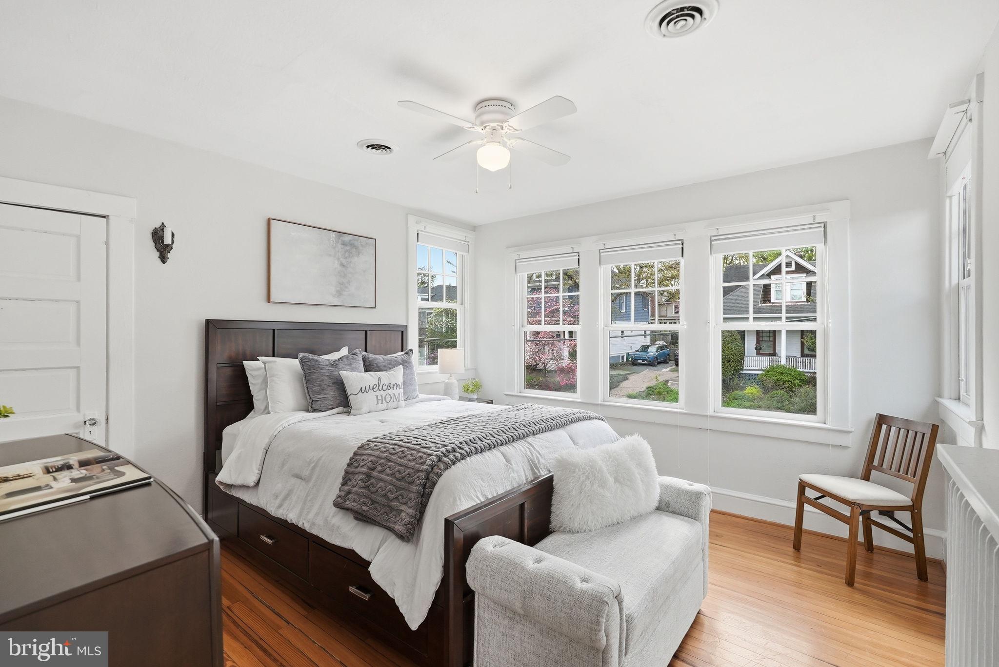 MAYWOOD - Residential