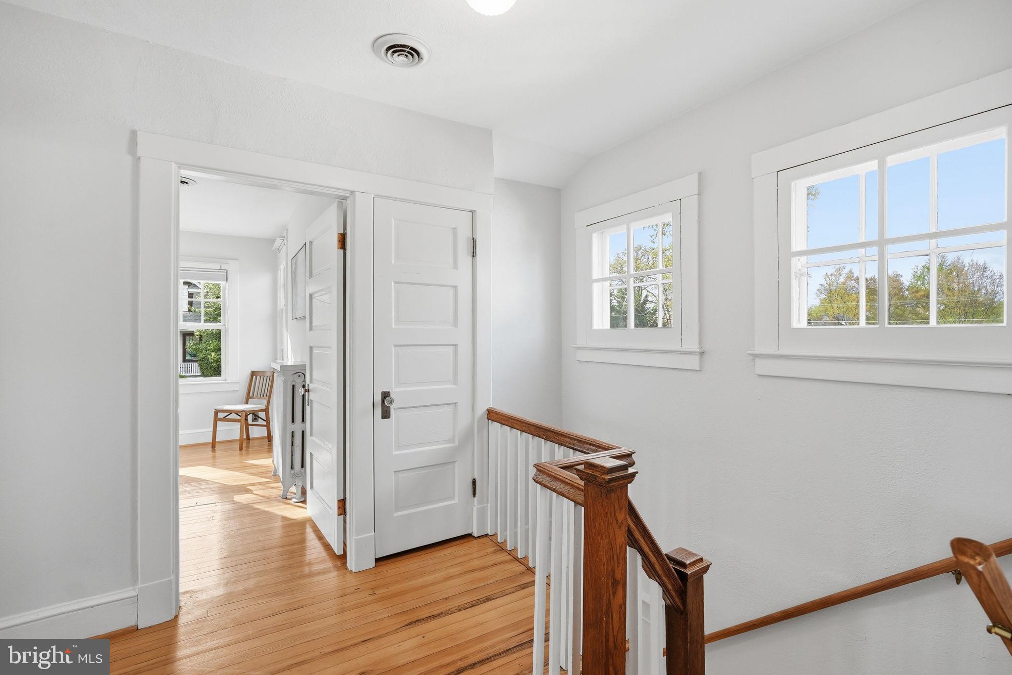 MAYWOOD - Residential