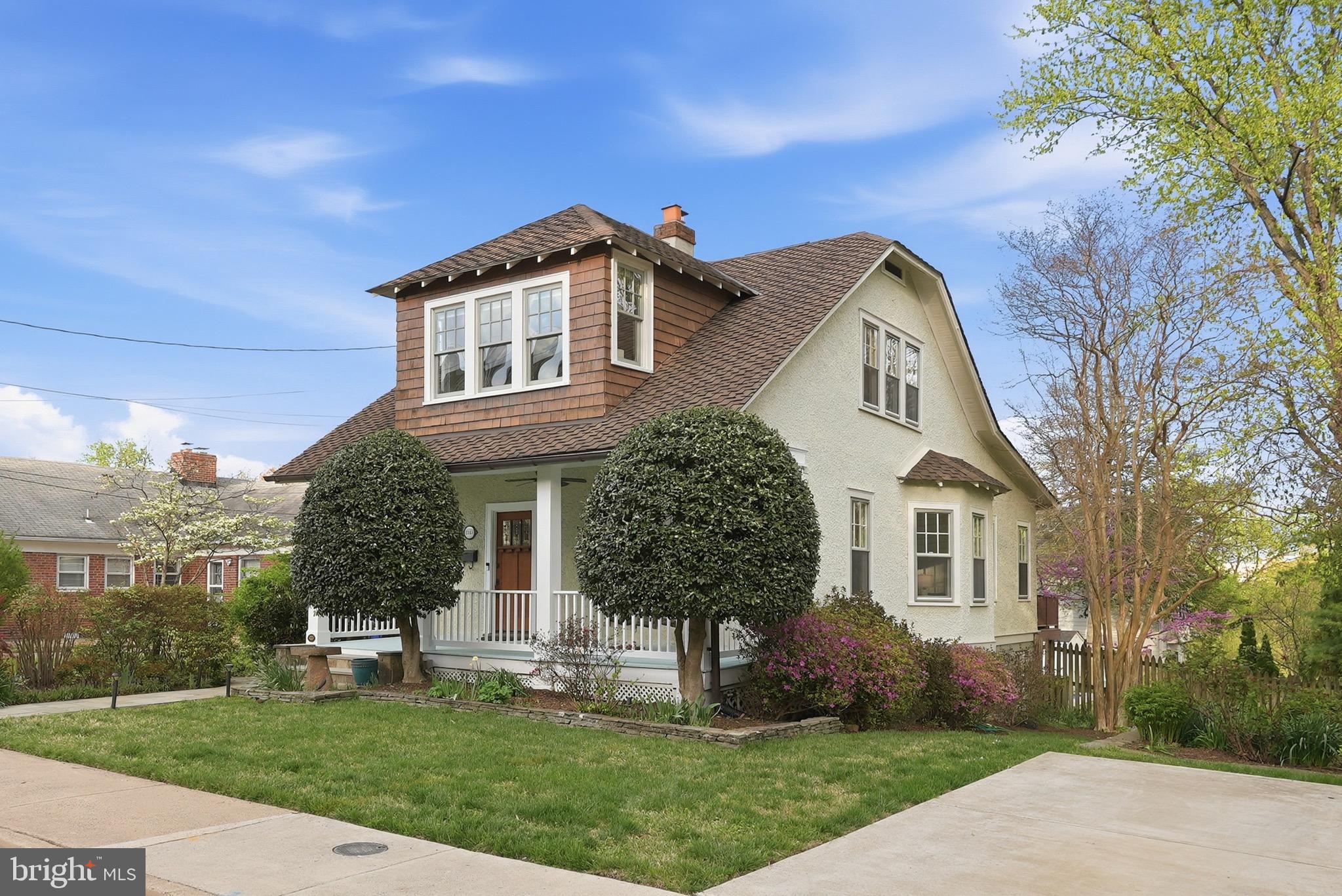 MAYWOOD - Residential