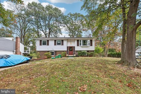 Photo of 13407 Brackley Terrace, SILVER SPRING, MD 20904 (MLS # MDMC2204274)