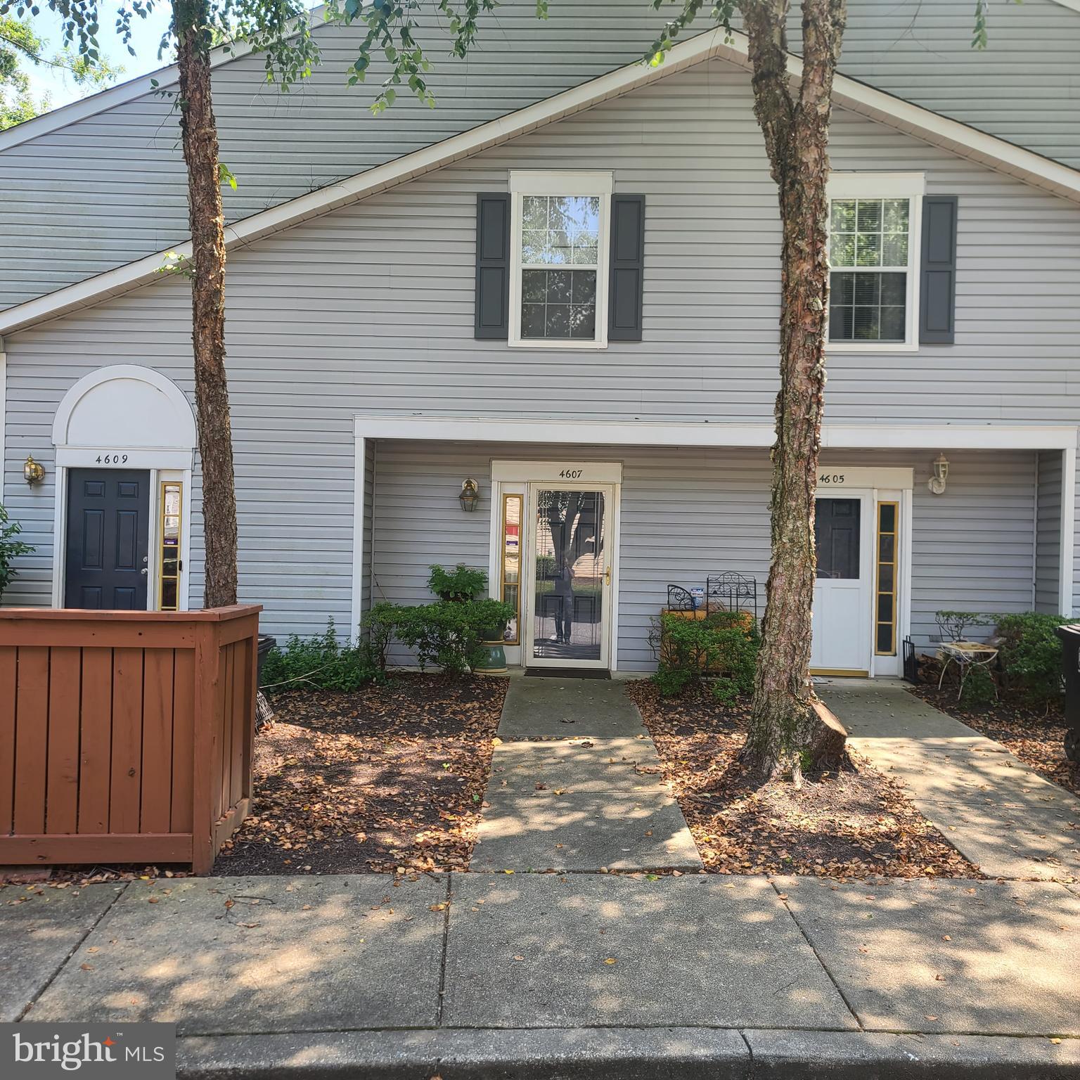 GLENSFORD CONDO - Residential