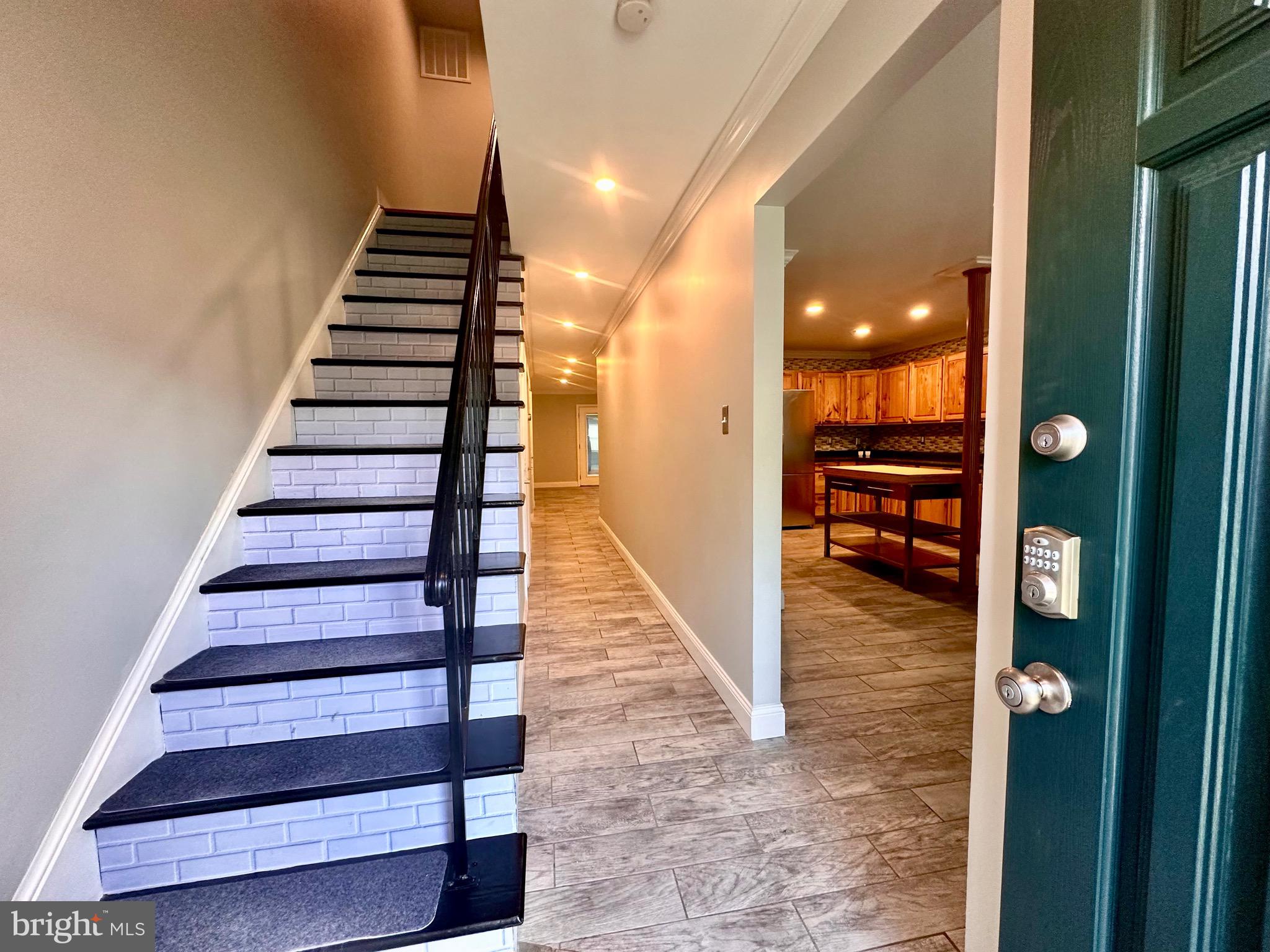 18085 OLDE PORT LANE
