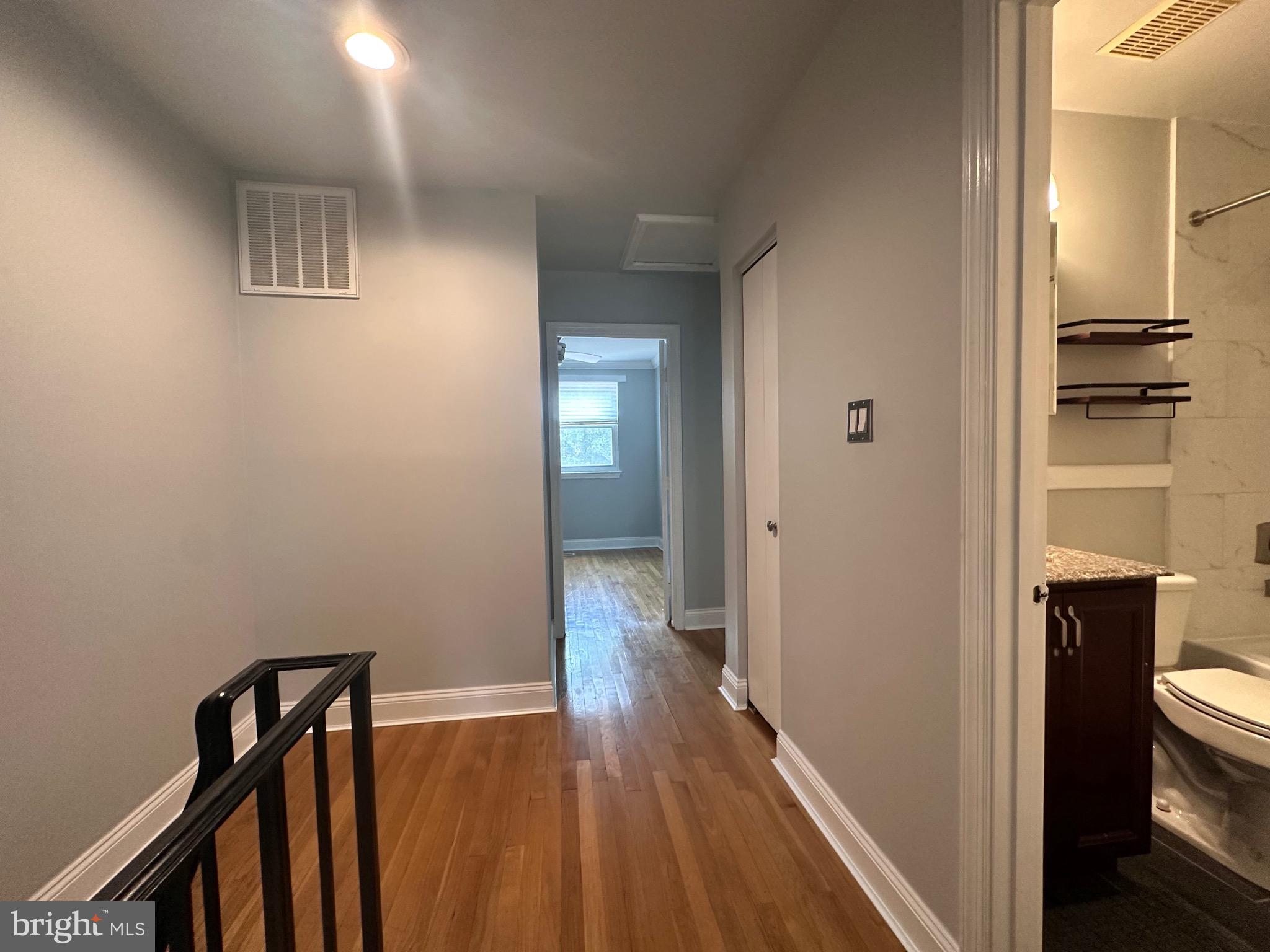 PORT O DUMFRIES - Residential Lease