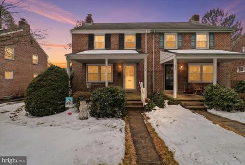 838 HELEN AVENUE LANCASTER PA 17601