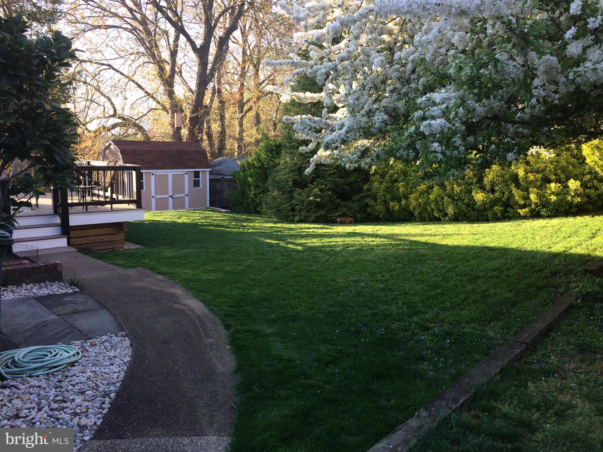 945 N QUANTICO STREET