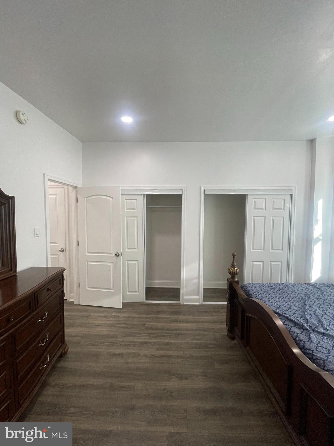 537 E TULPEHOCKEN STREET 2