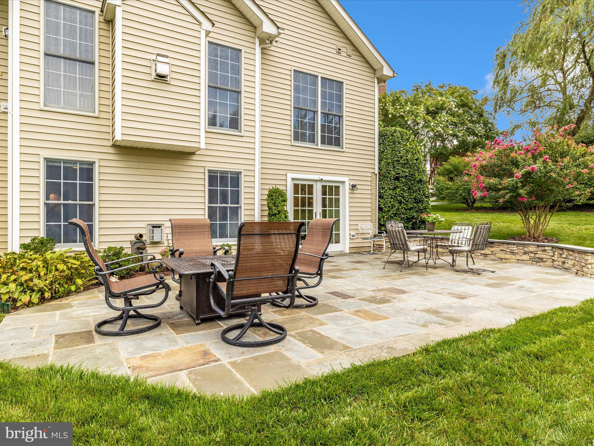 FOXFIELD AT MIDDLETOWN - Residential