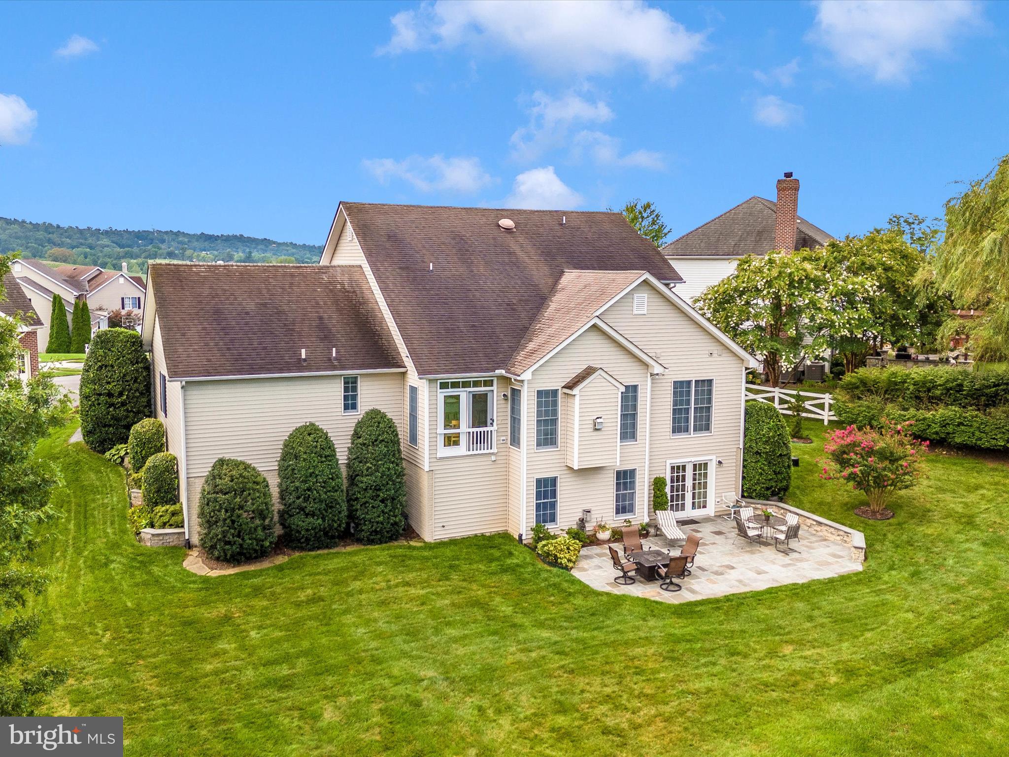 FOXFIELD AT MIDDLETOWN - Residential