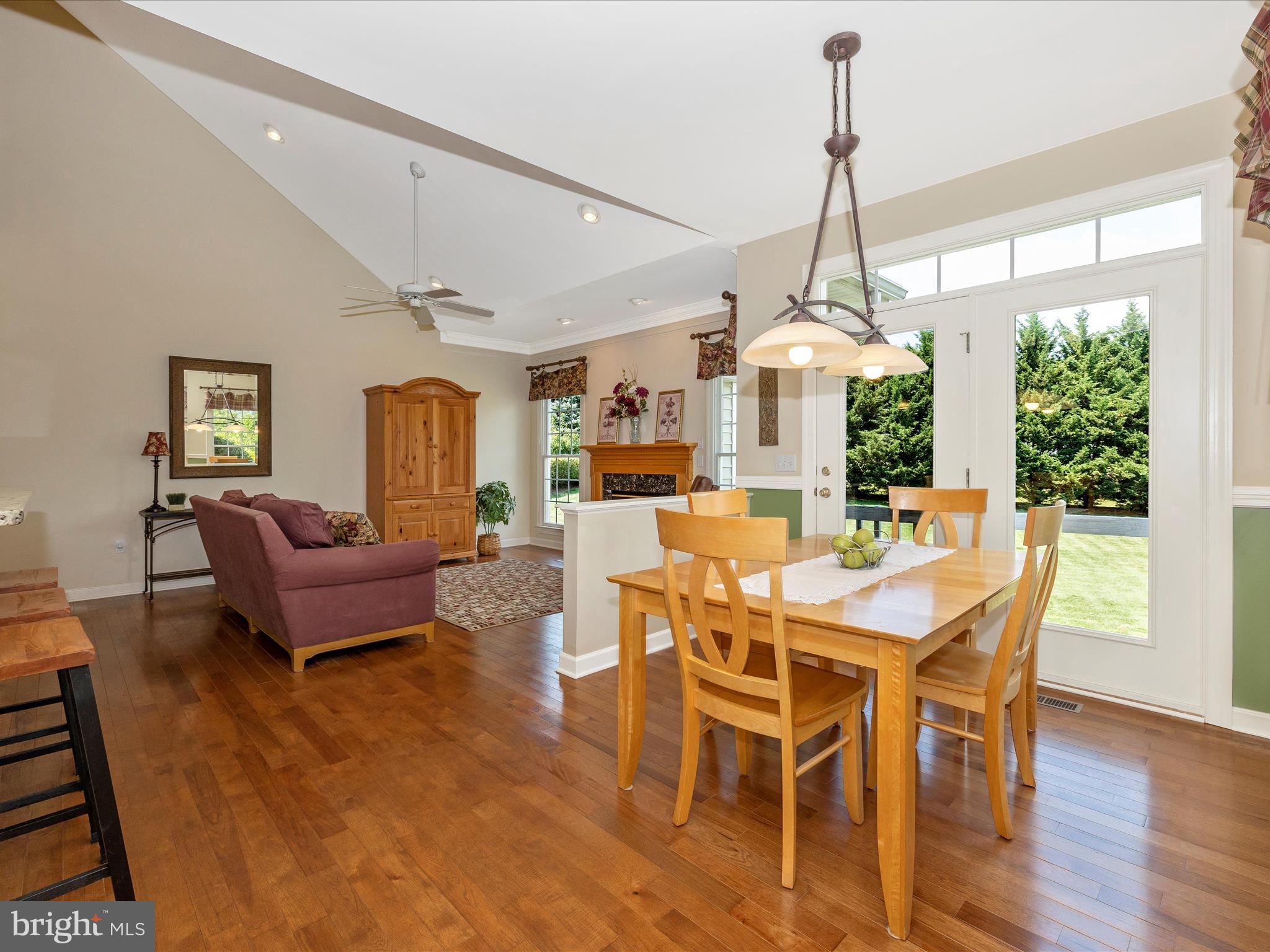 FOXFIELD AT MIDDLETOWN - Residential