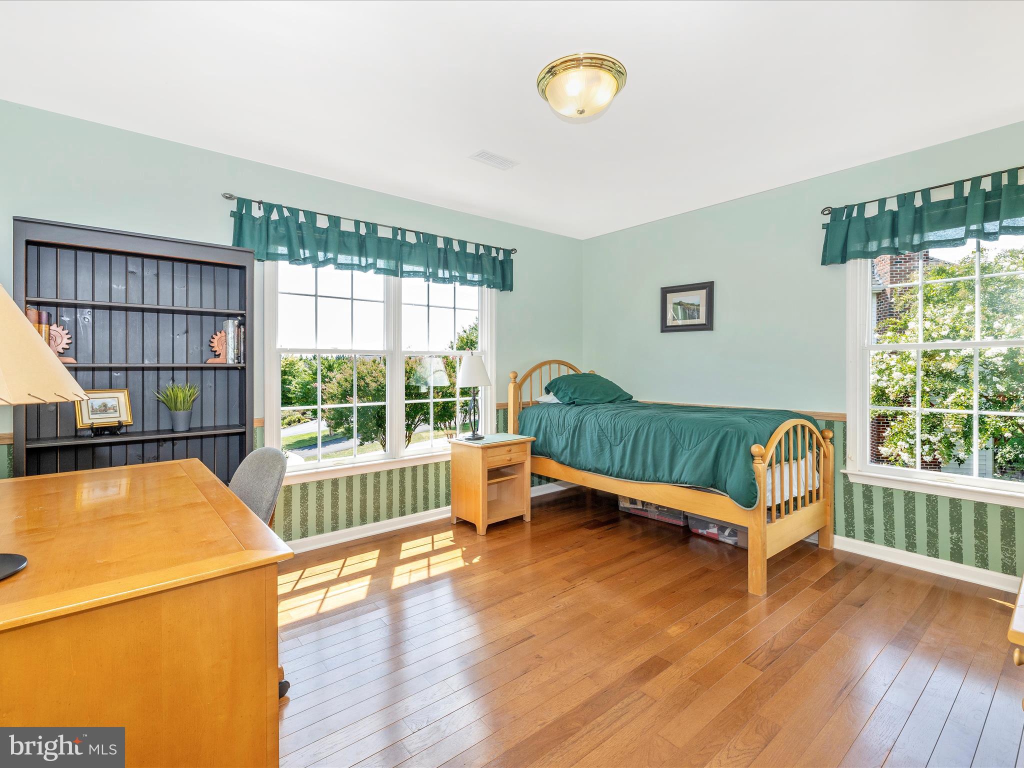 FOXFIELD AT MIDDLETOWN - Residential