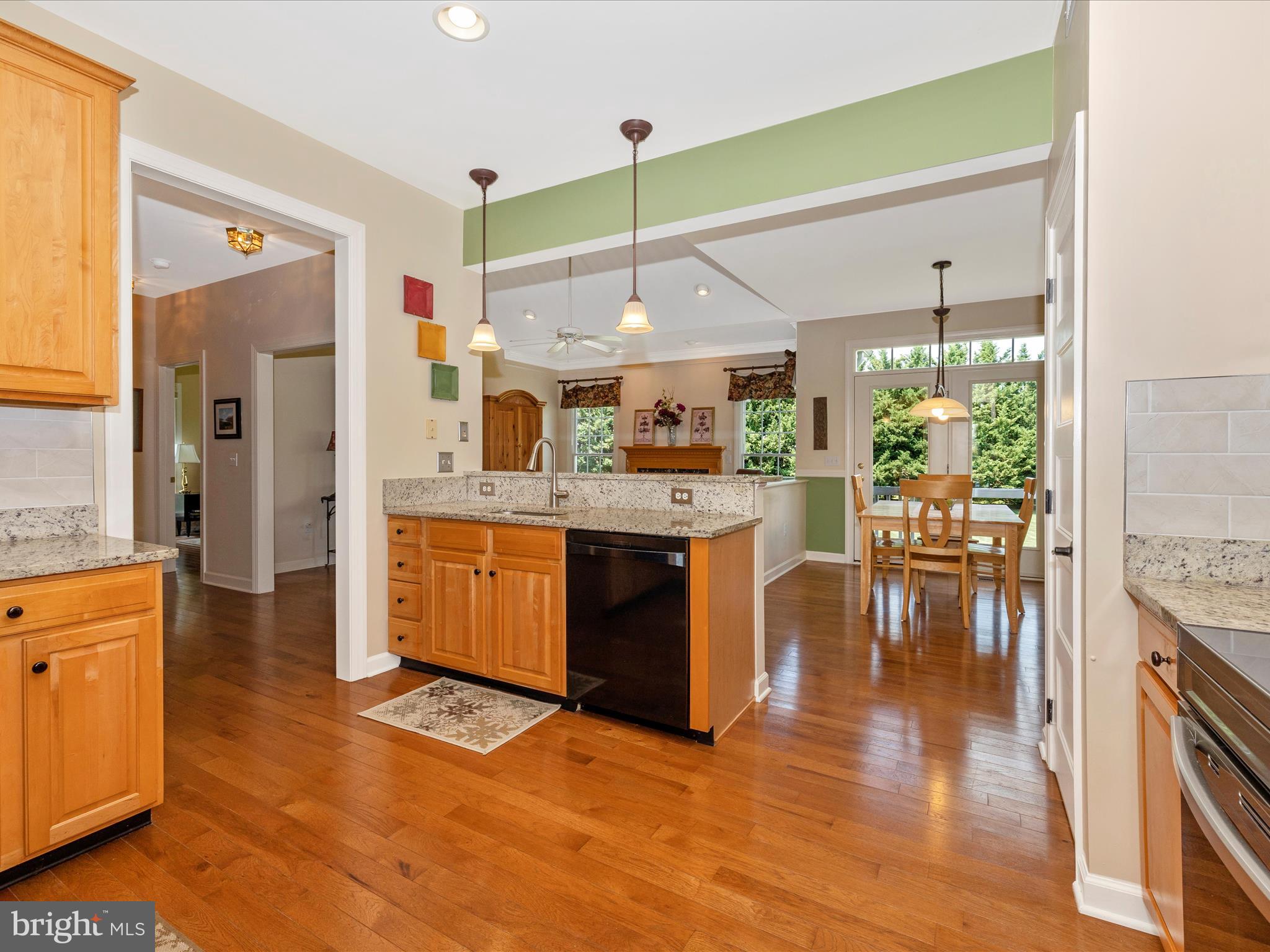 FOXFIELD AT MIDDLETOWN - Residential