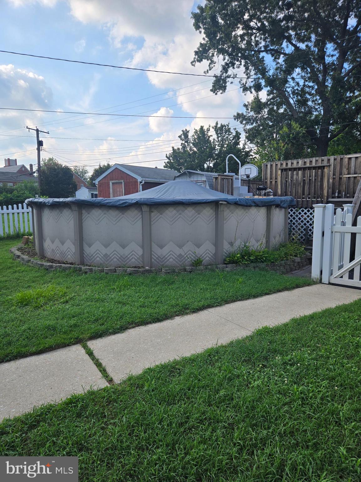 106 3RD AVENUE SE