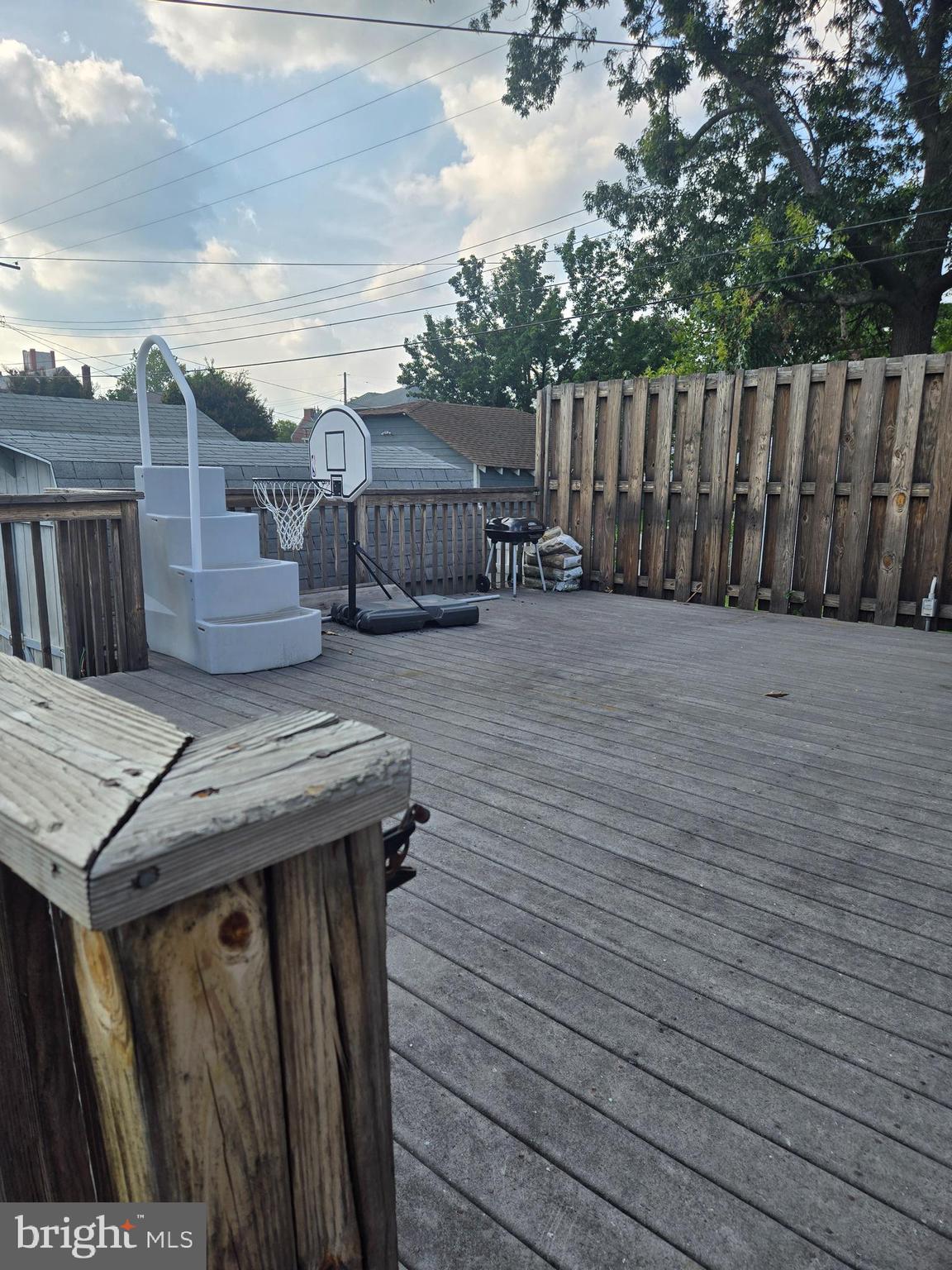106 3RD AVENUE SE