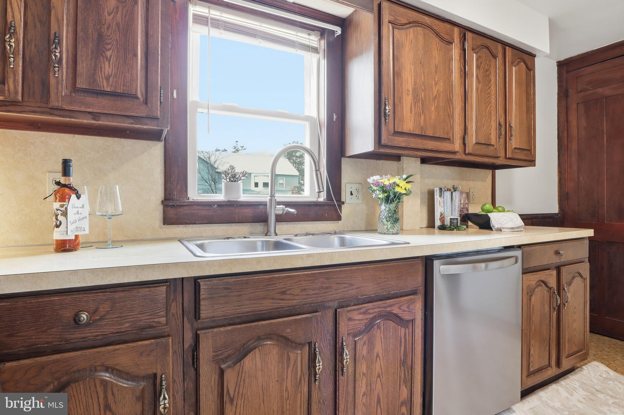 SHREWSBURY - Residential