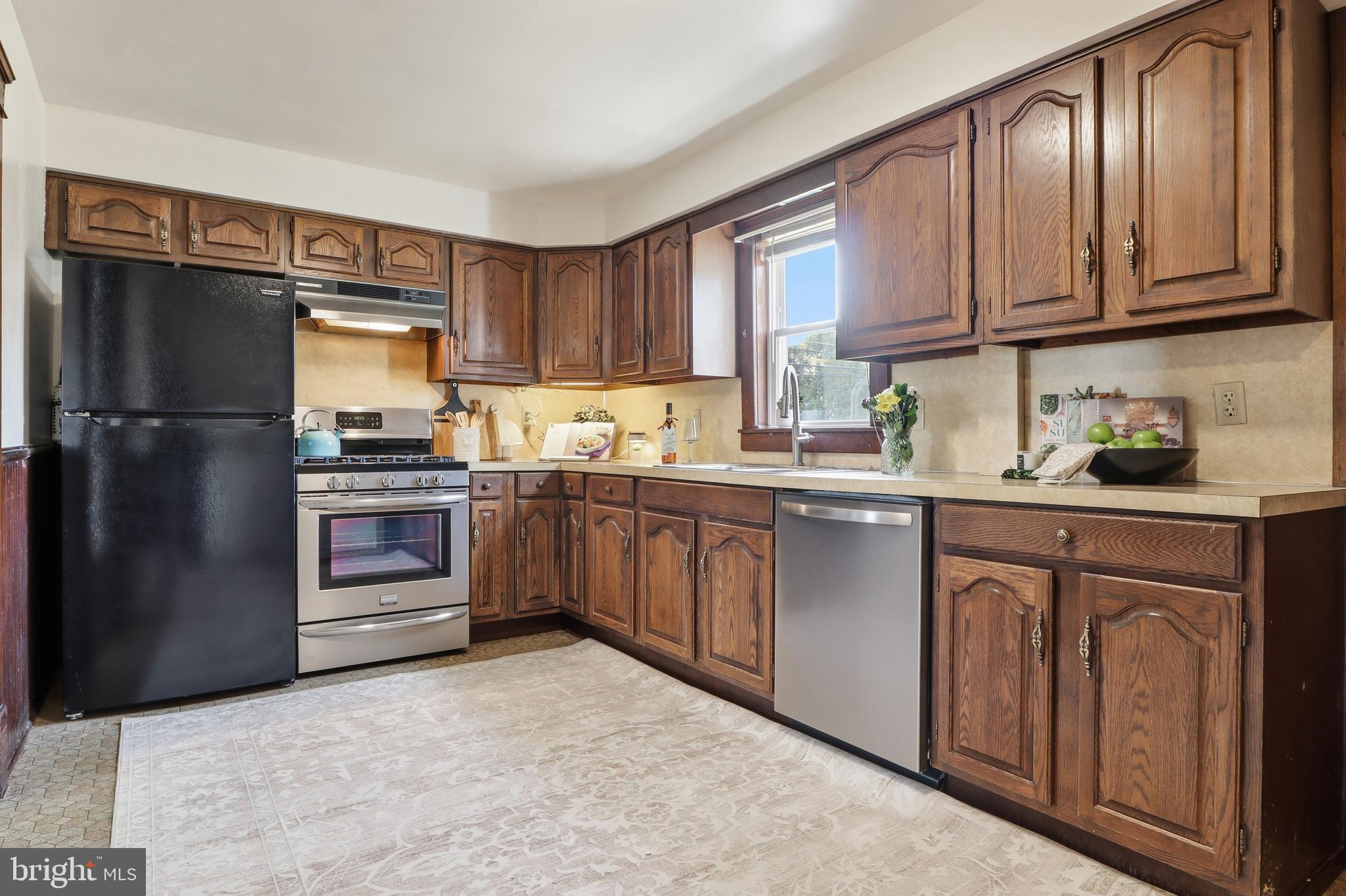 SHREWSBURY - Residential