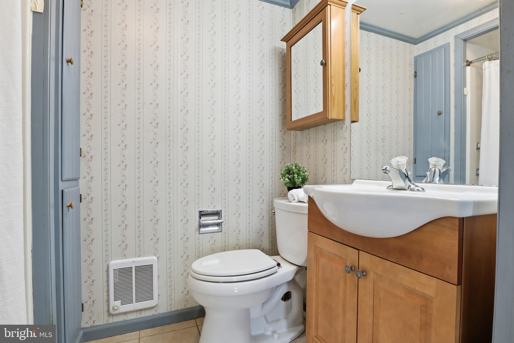 SHREWSBURY - Residential