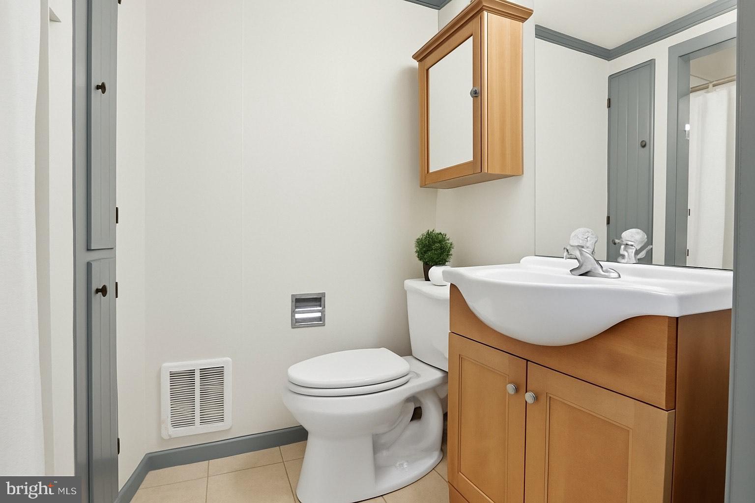 SHREWSBURY - Residential