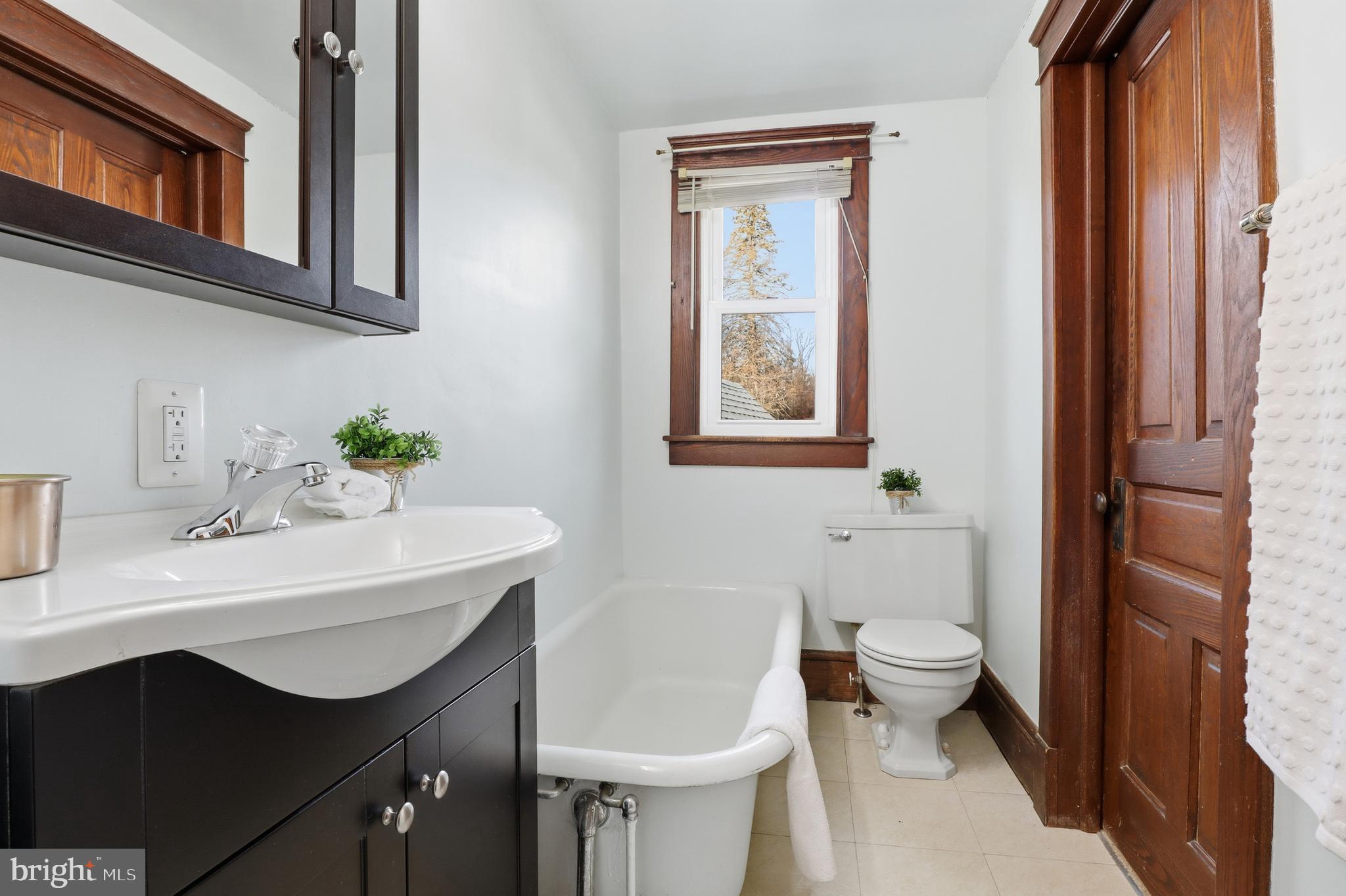 SHREWSBURY - Residential