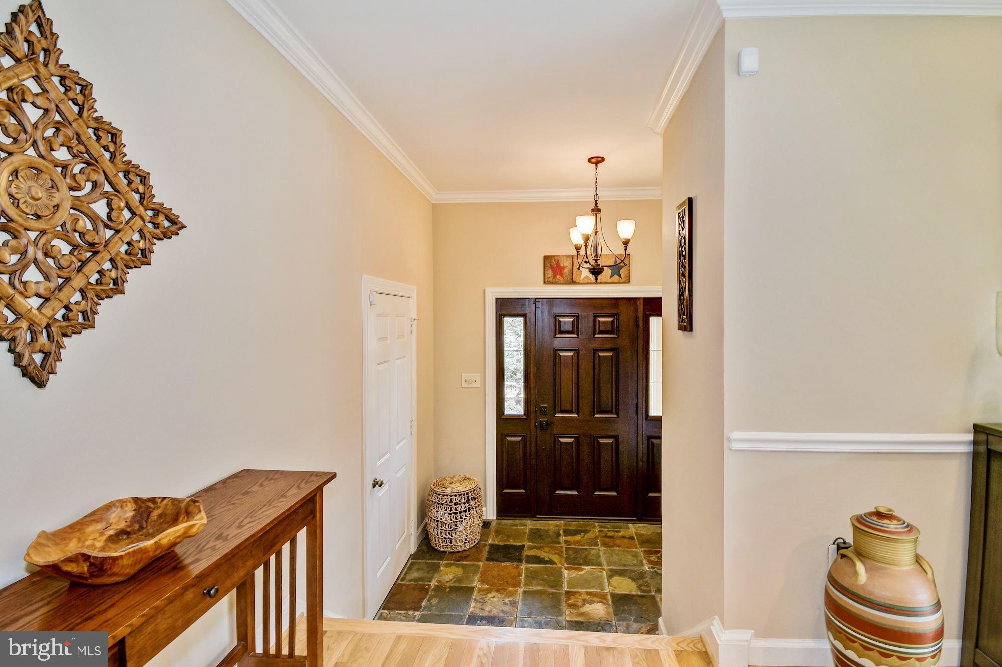 LANDMARK MEWS - Residential