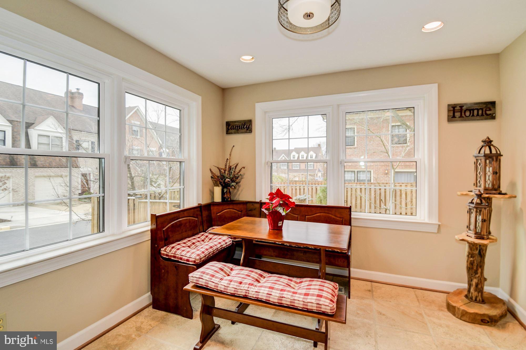 LANDMARK MEWS - Residential