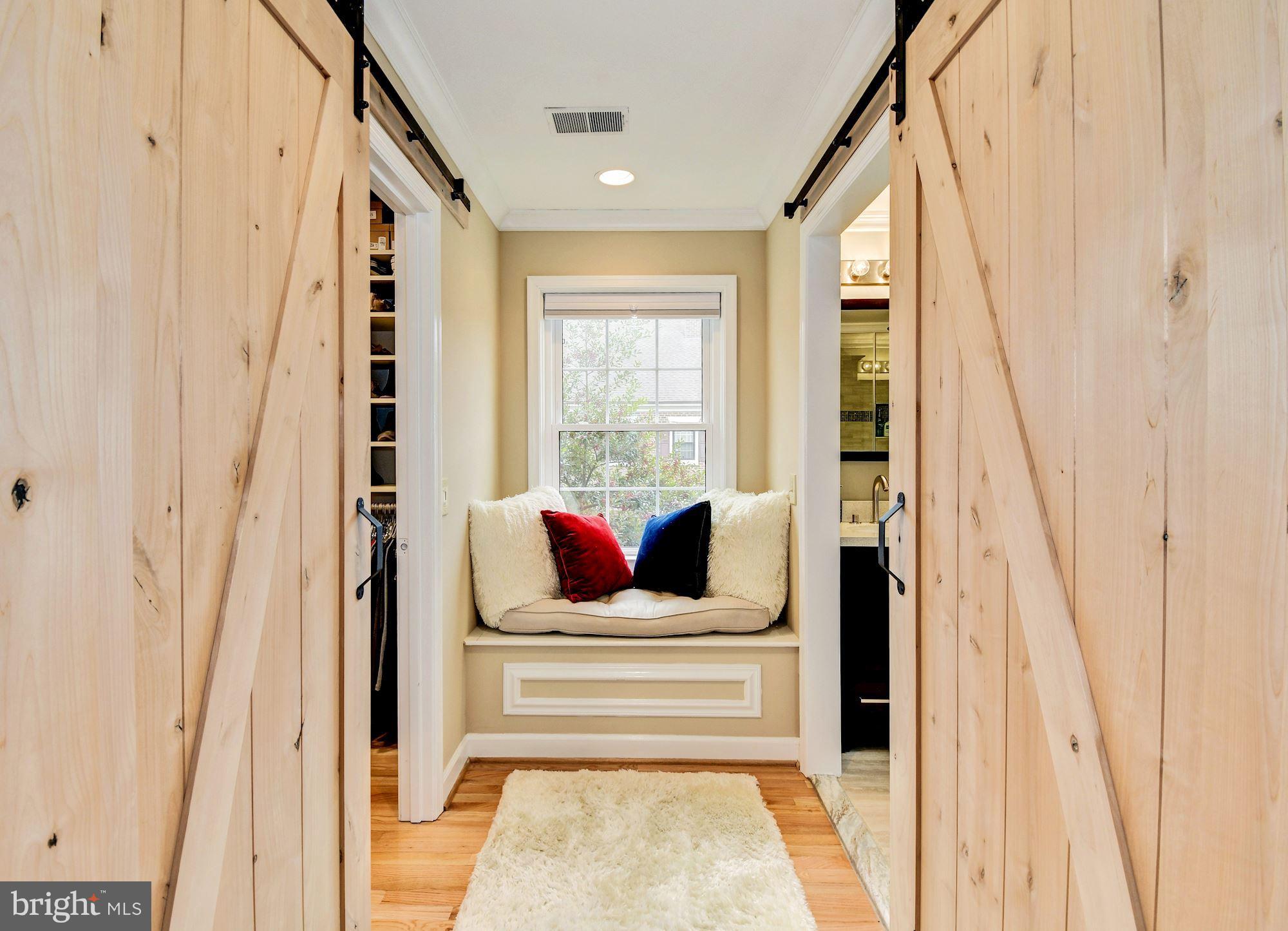 LANDMARK MEWS - Residential