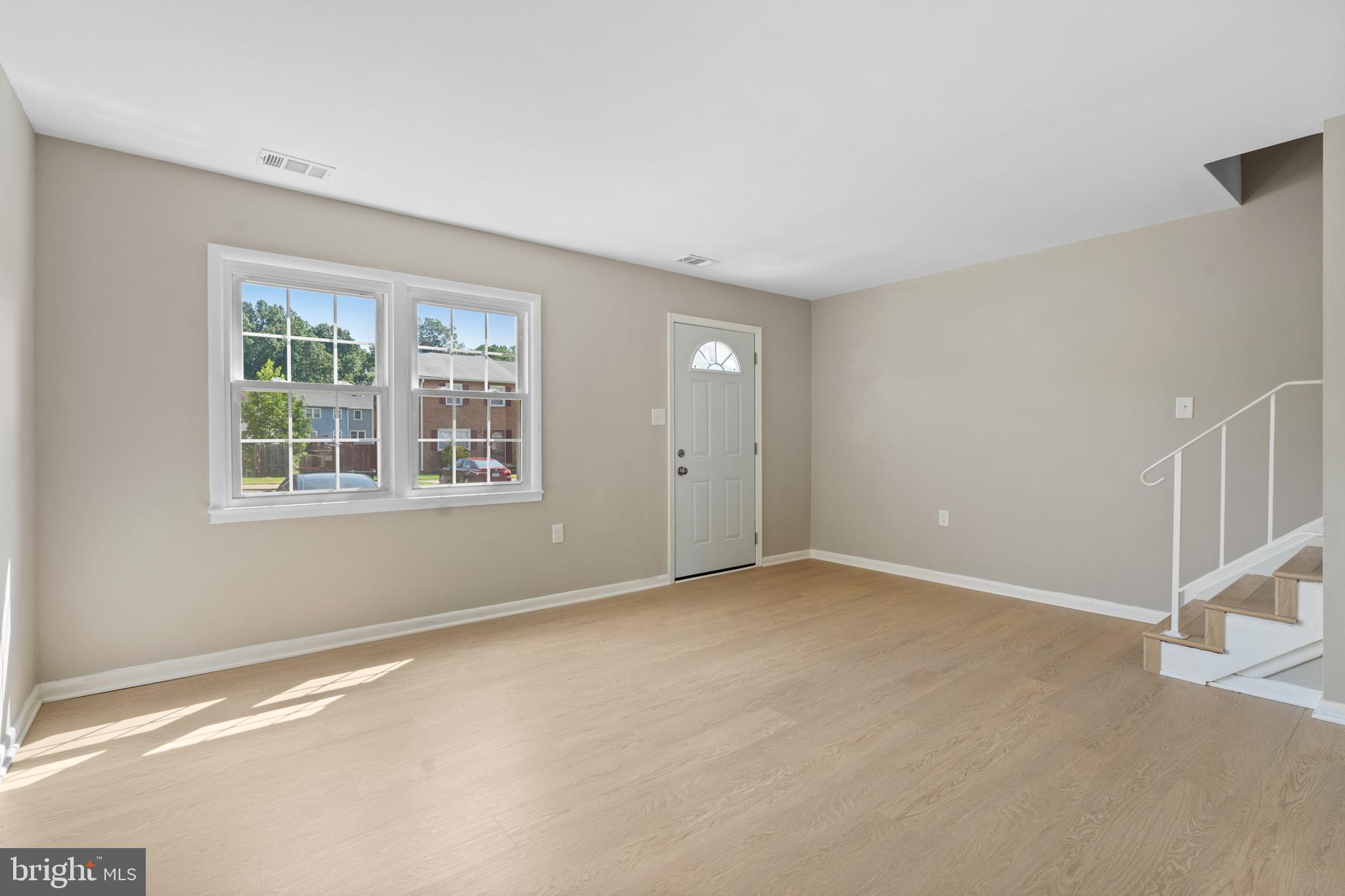 DALE CITY - Residential