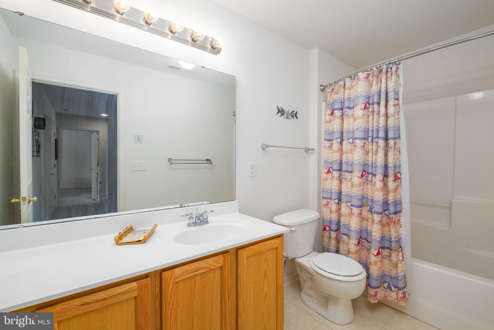 CREEKSIDE - Residential