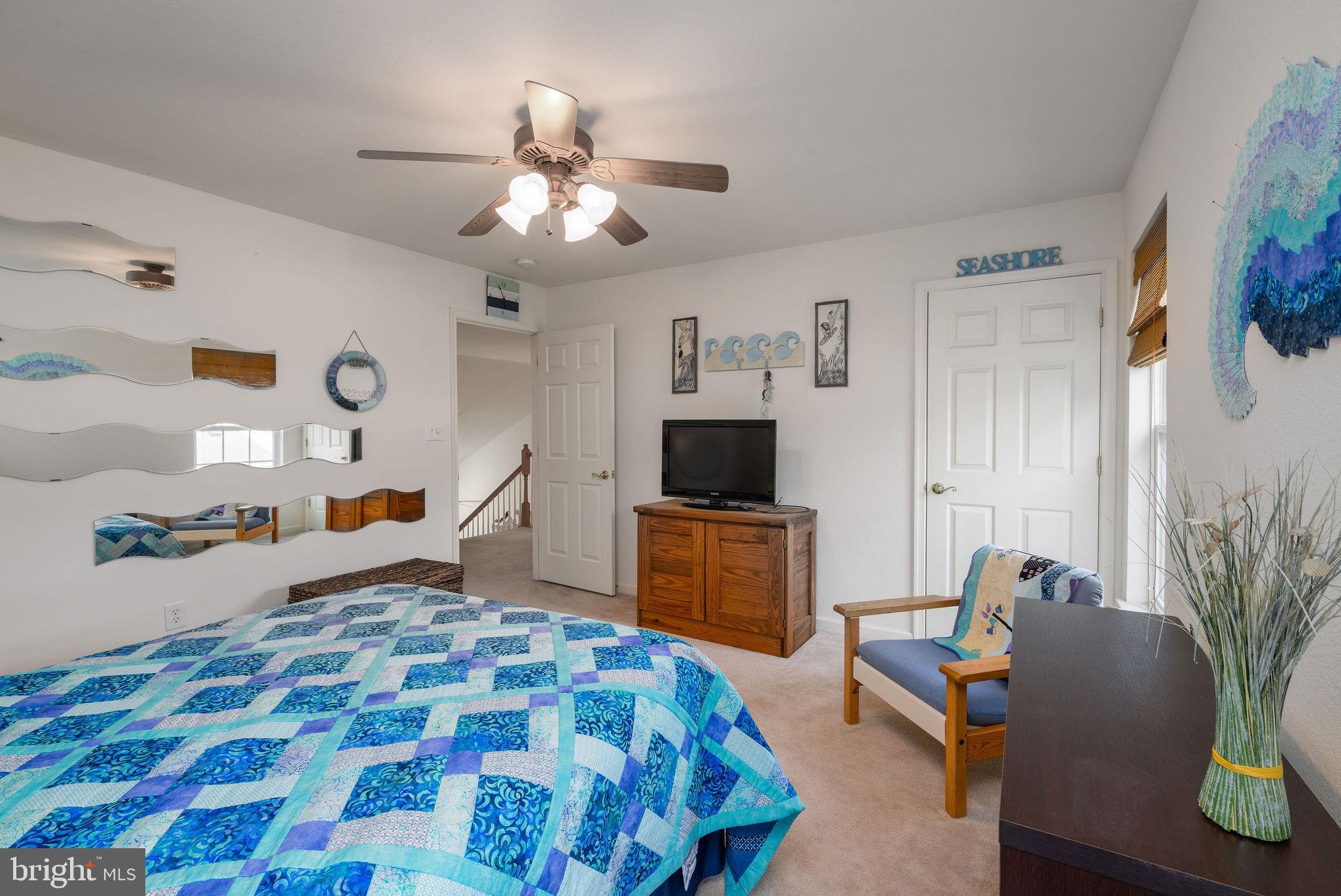 CREEKSIDE - Residential