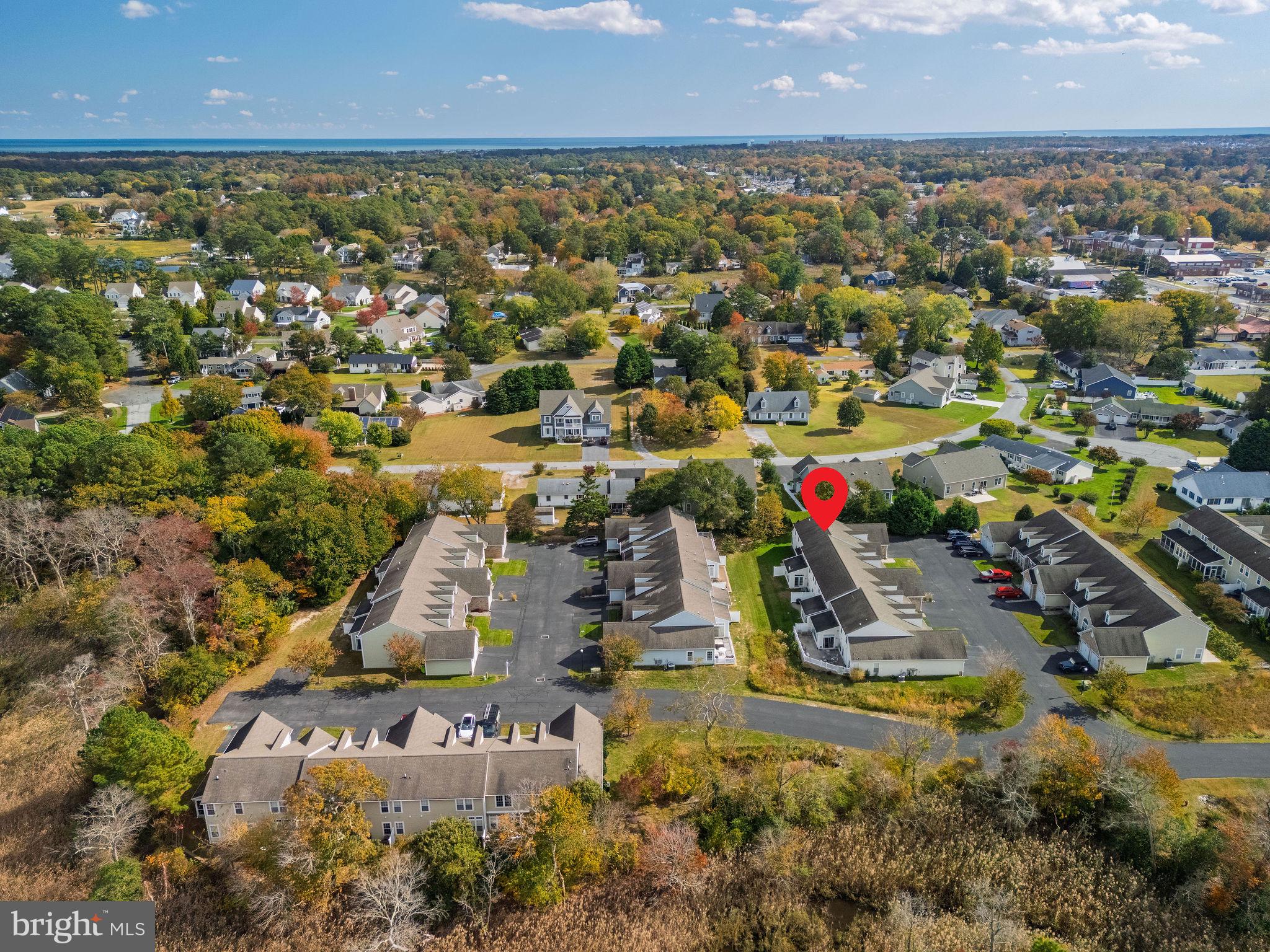 CREEKSIDE - Residential