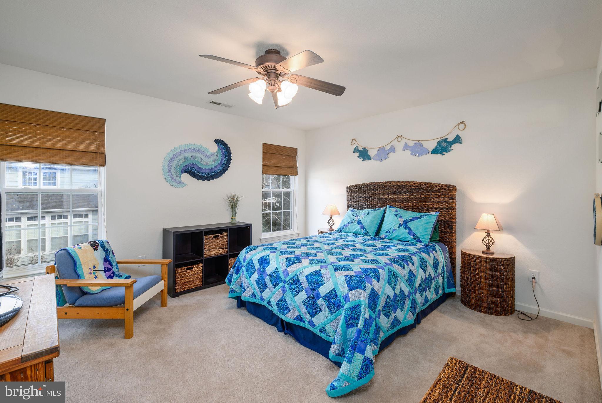 CREEKSIDE - Residential