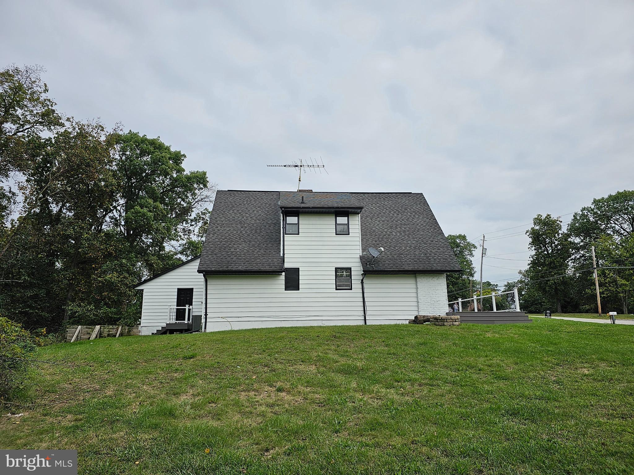 NONE, RURAL - Residential