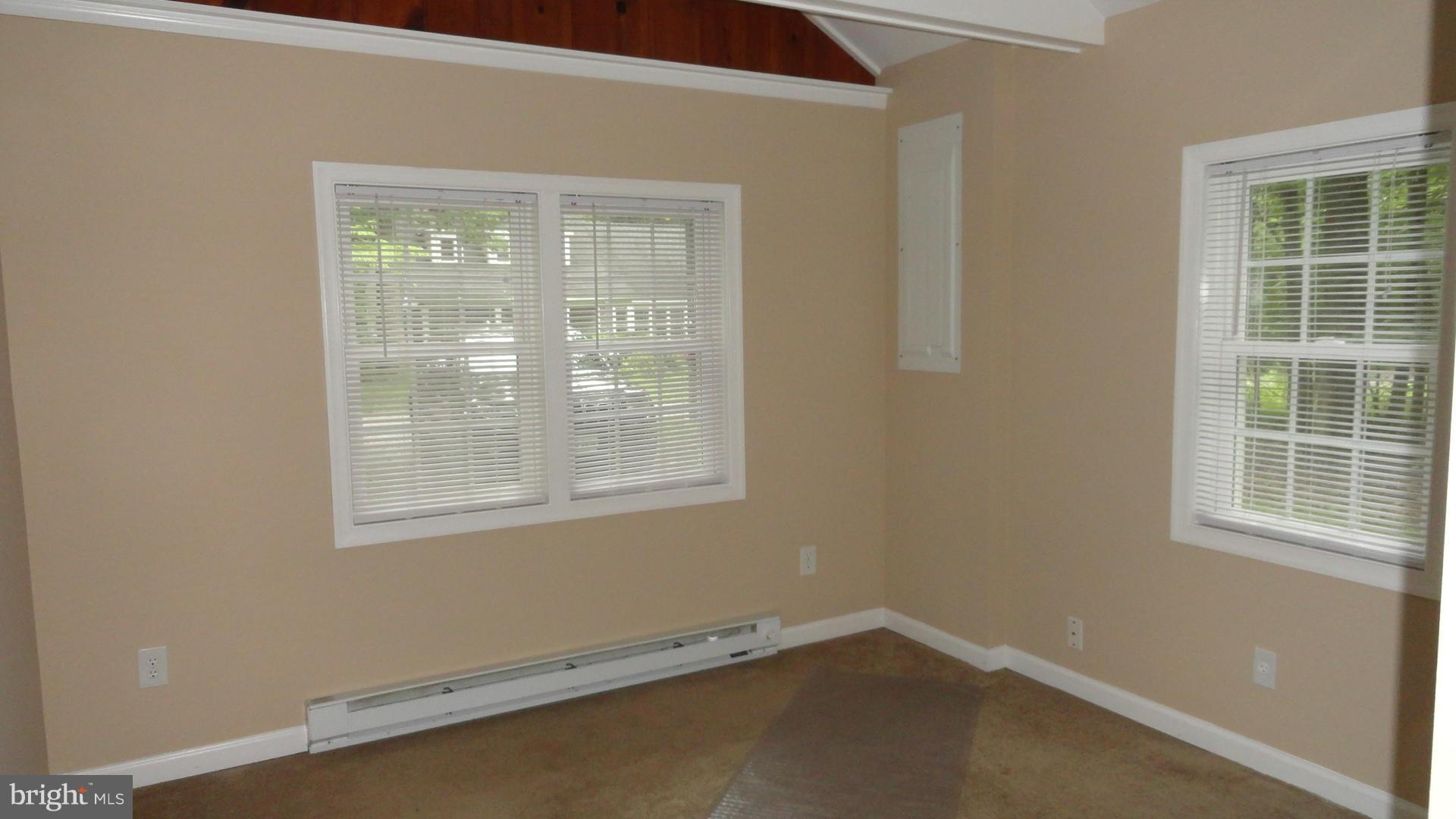 SHENANDOAH RETREAT - Residential