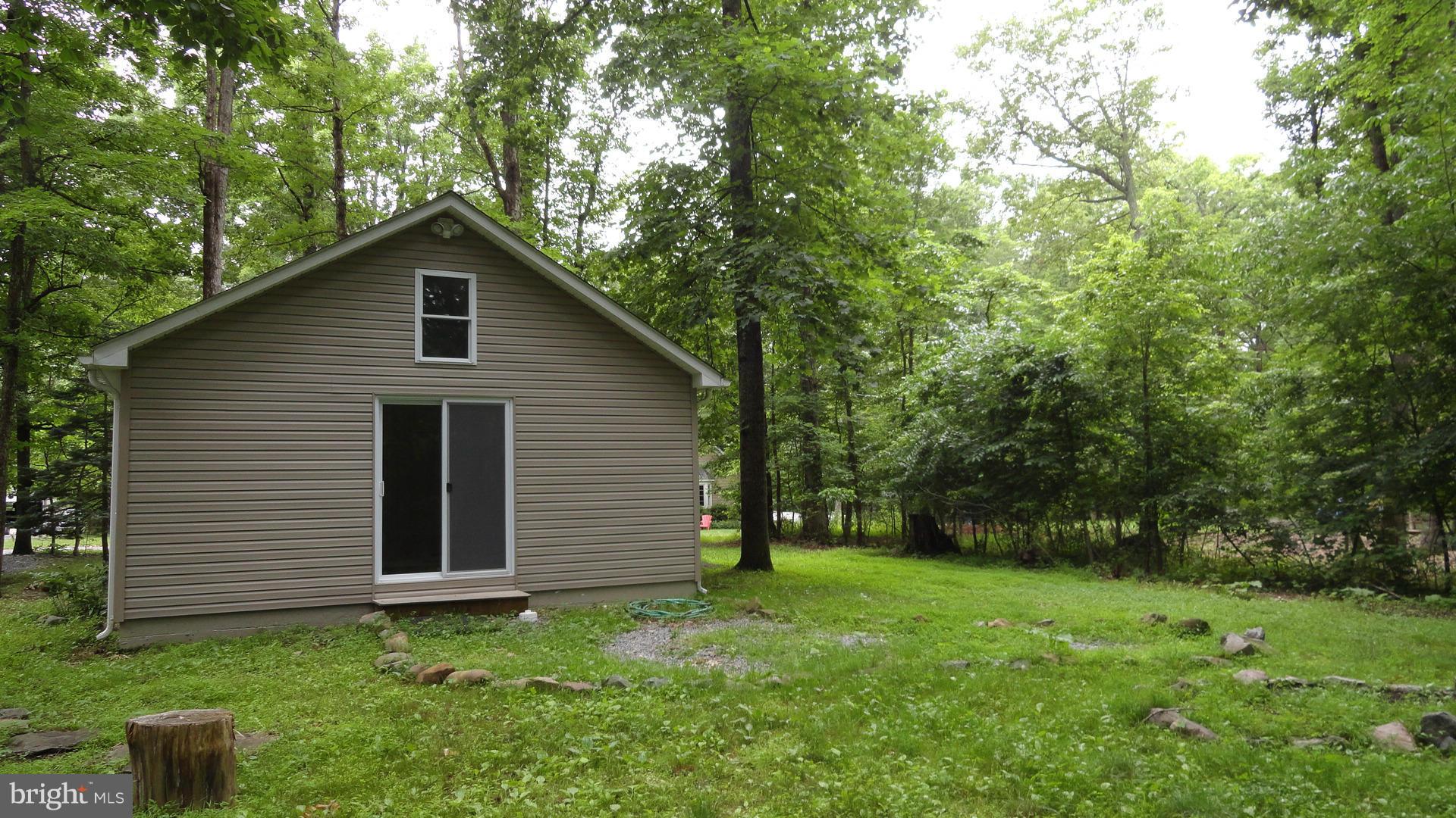 SHENANDOAH RETREAT - Residential