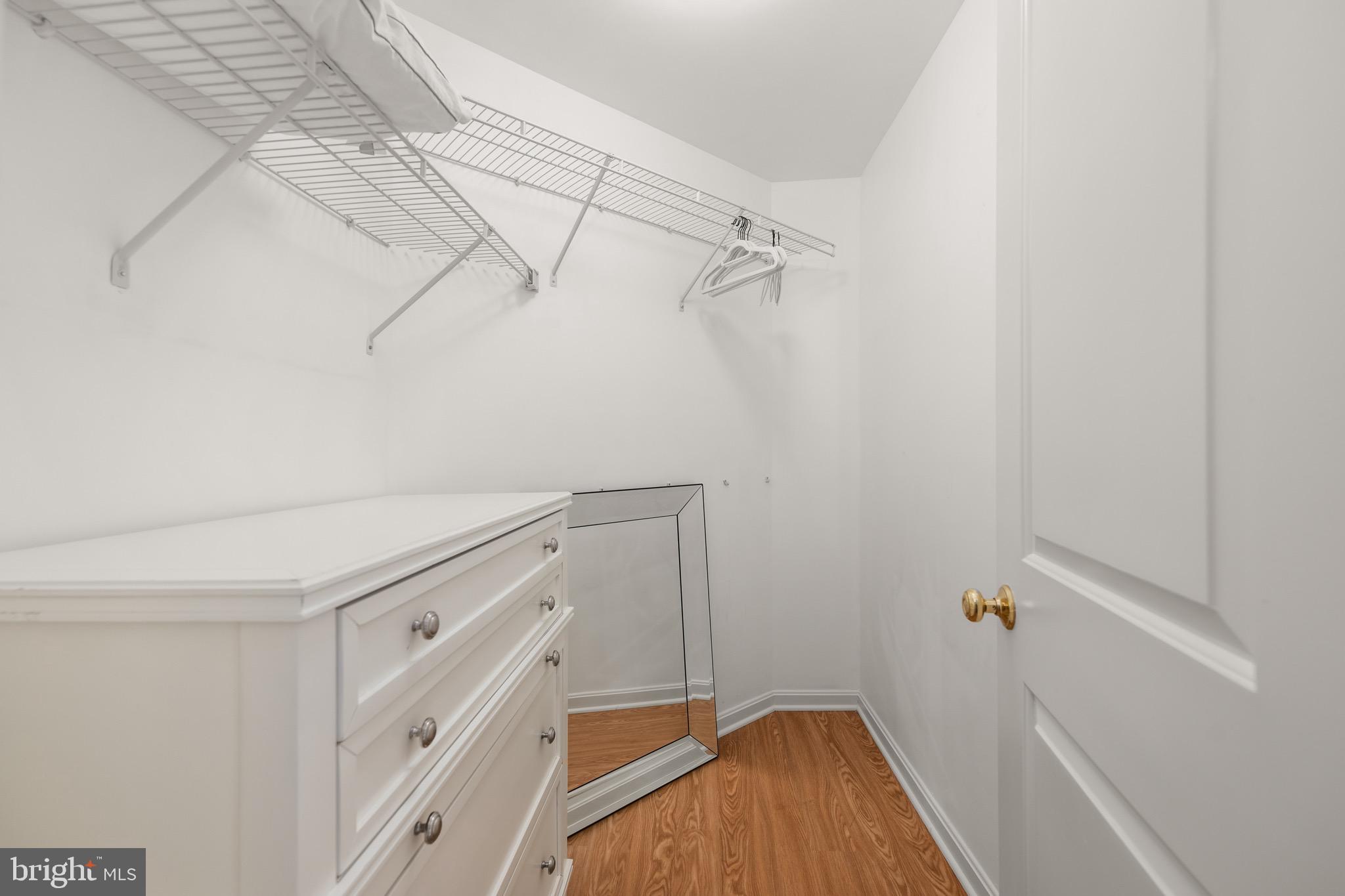 PENINSULA - Residential