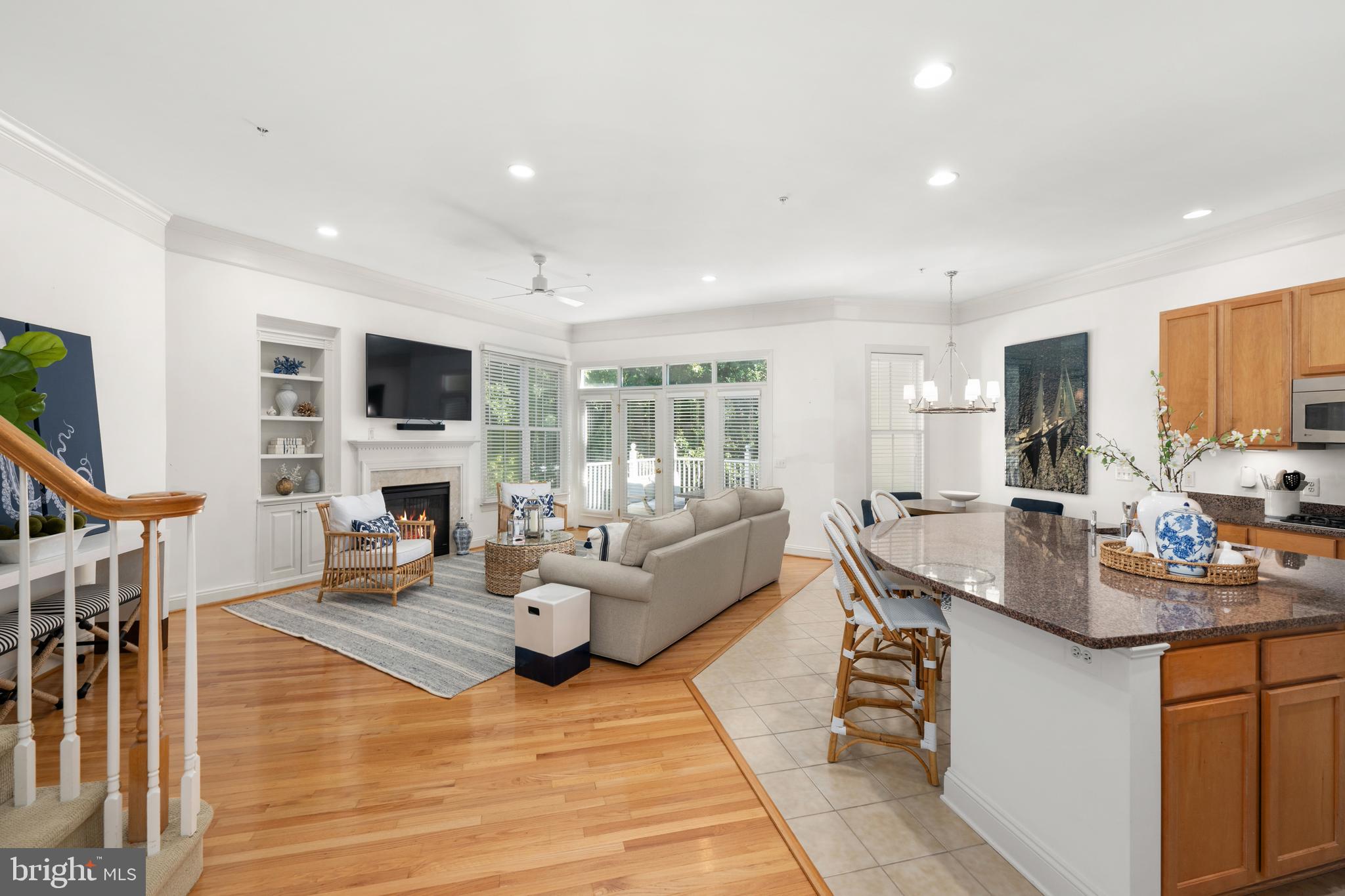 PENINSULA - Residential