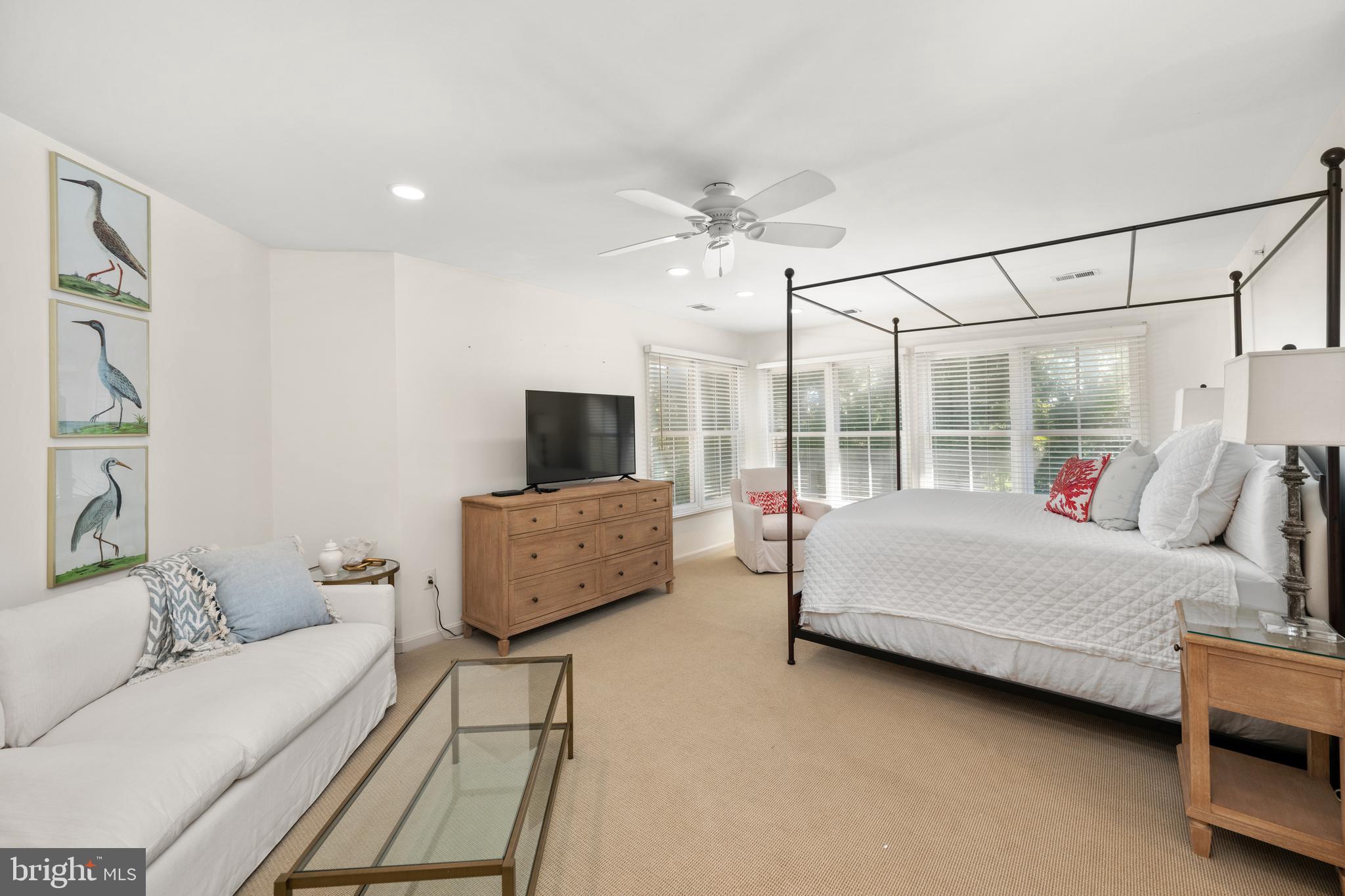 PENINSULA - Residential