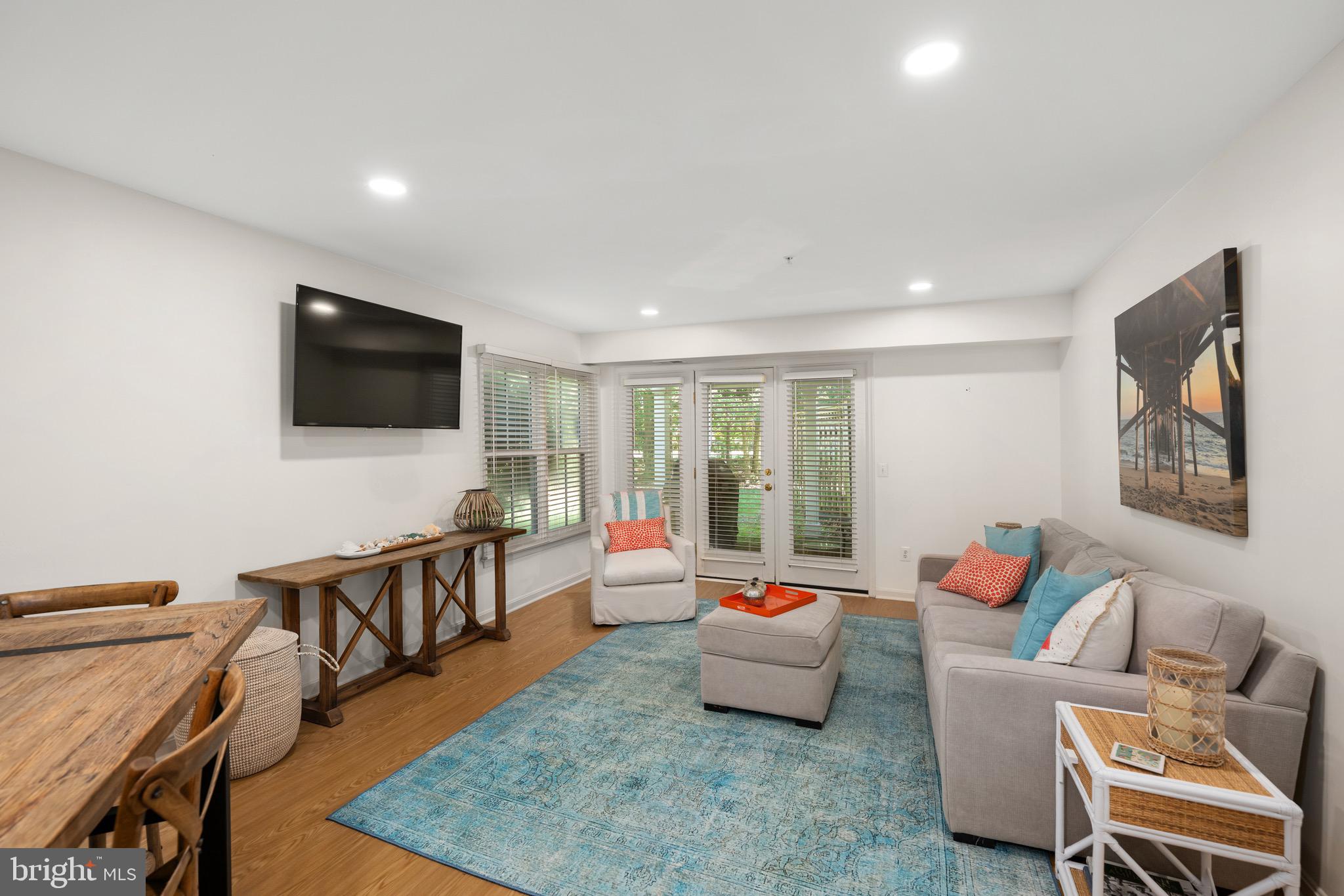 PENINSULA - Residential