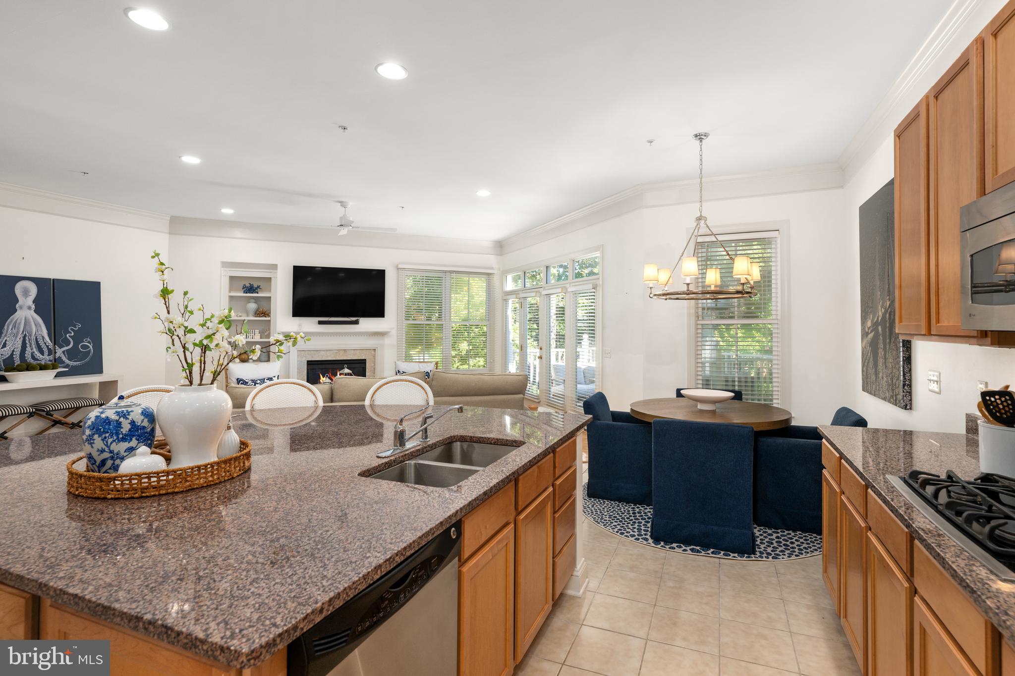 PENINSULA - Residential