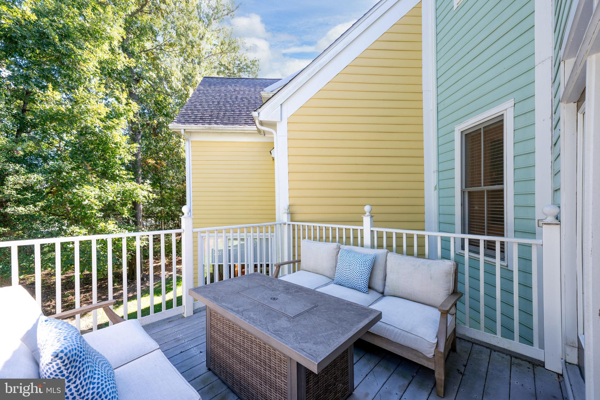 PENINSULA - Residential