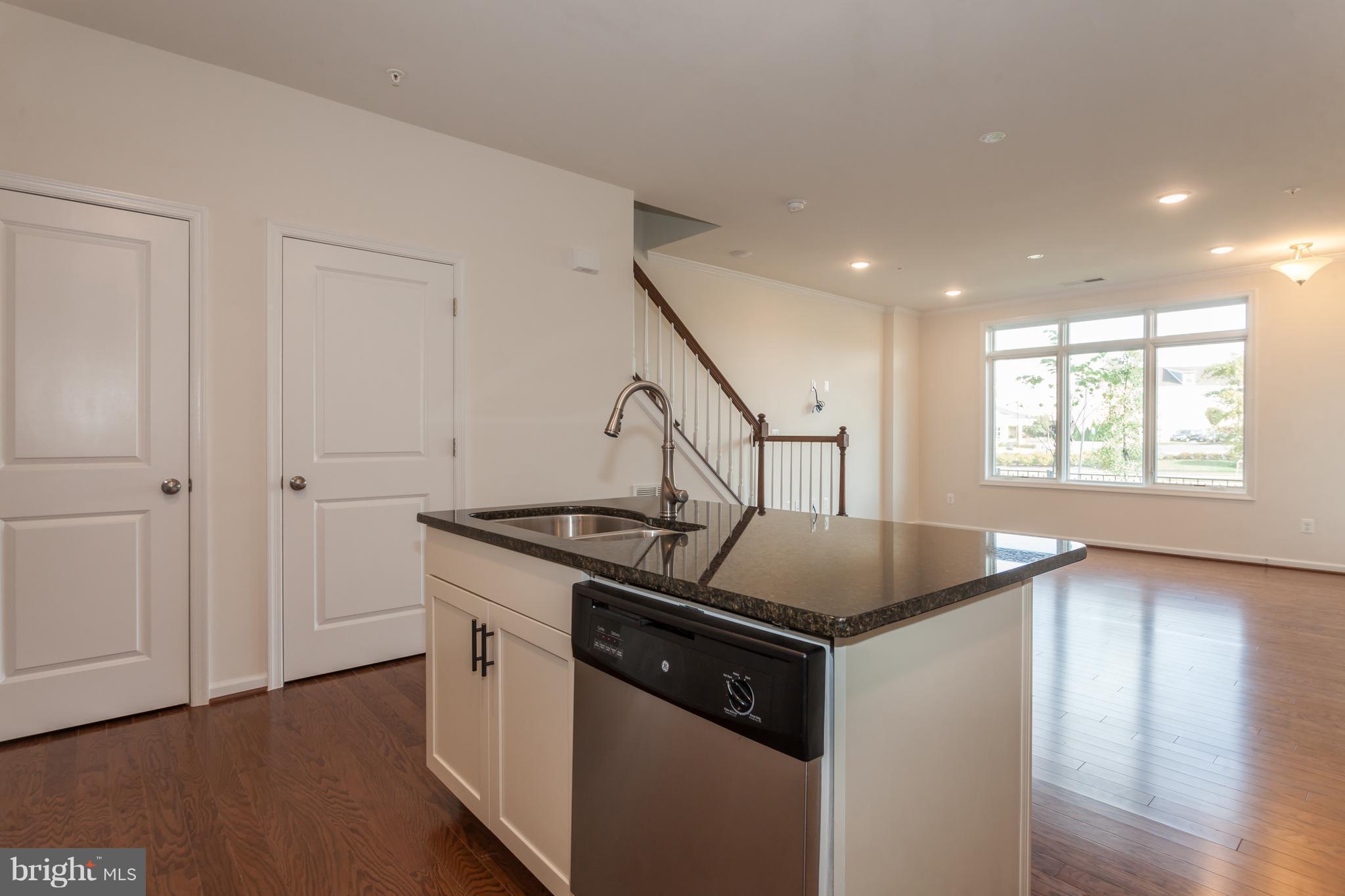 LOFTS AT VILLAGE WALK - Residential Lease