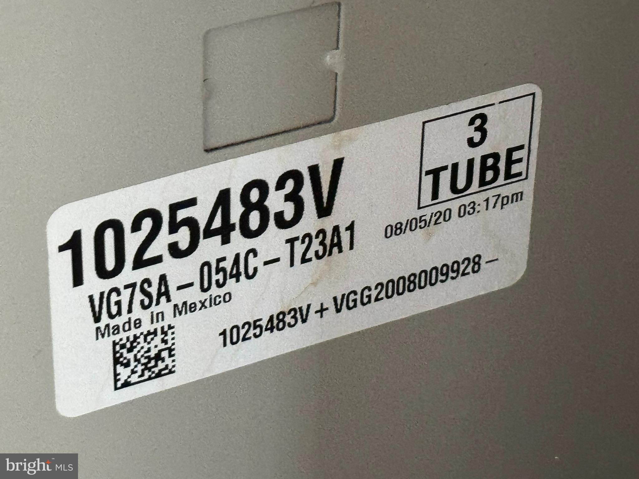 WINDSOR AT PERRY HALL FARMS - Residential