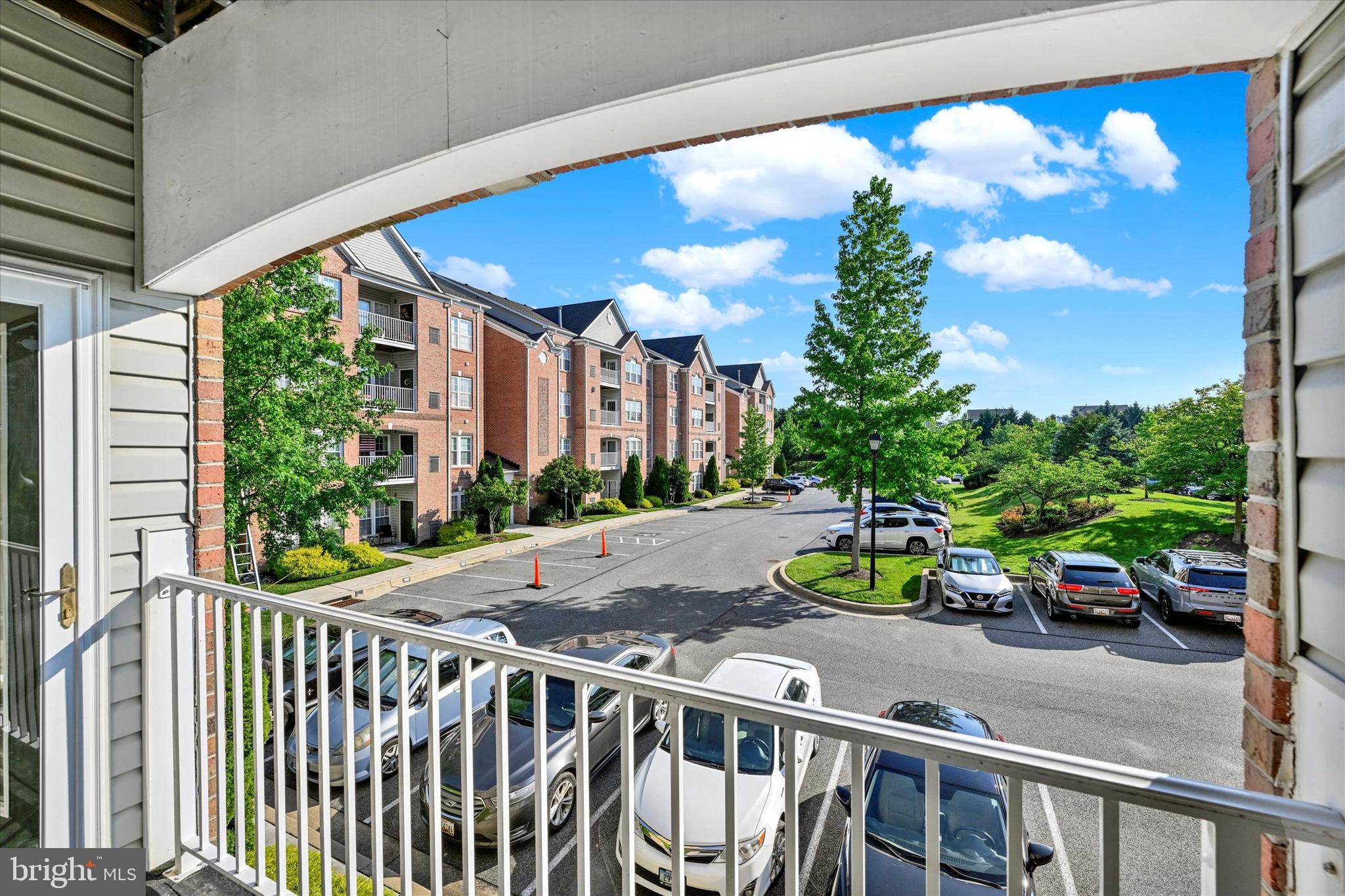 WINDSOR AT PERRY HALL FARMS - Residential