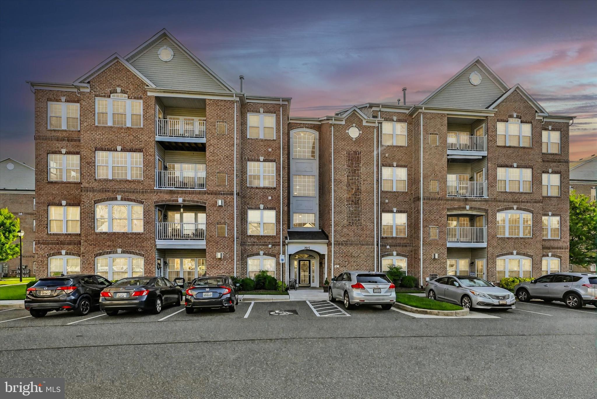 WINDSOR AT PERRY HALL FARMS - Residential