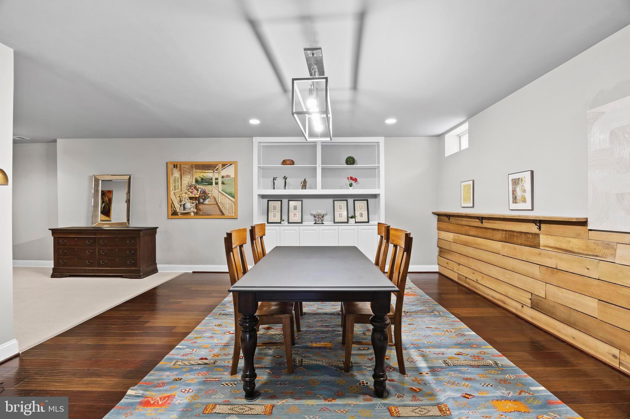 BELMONT COUNTRY CLUB - Residential