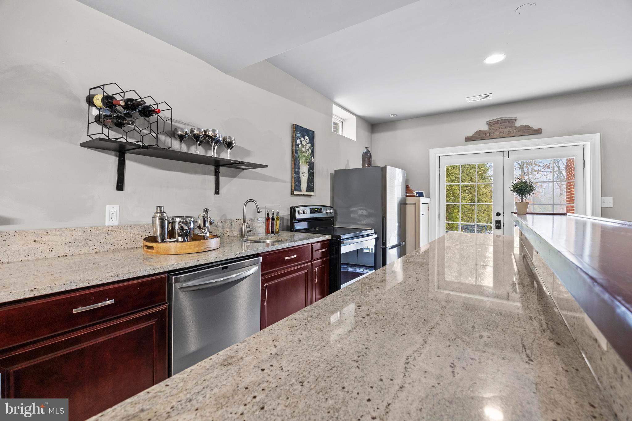 BELMONT COUNTRY CLUB - Residential