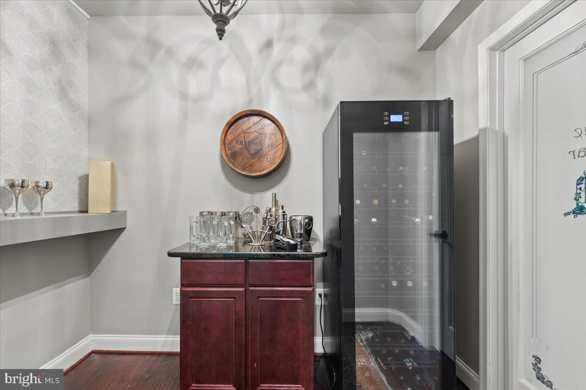 BELMONT COUNTRY CLUB - Residential