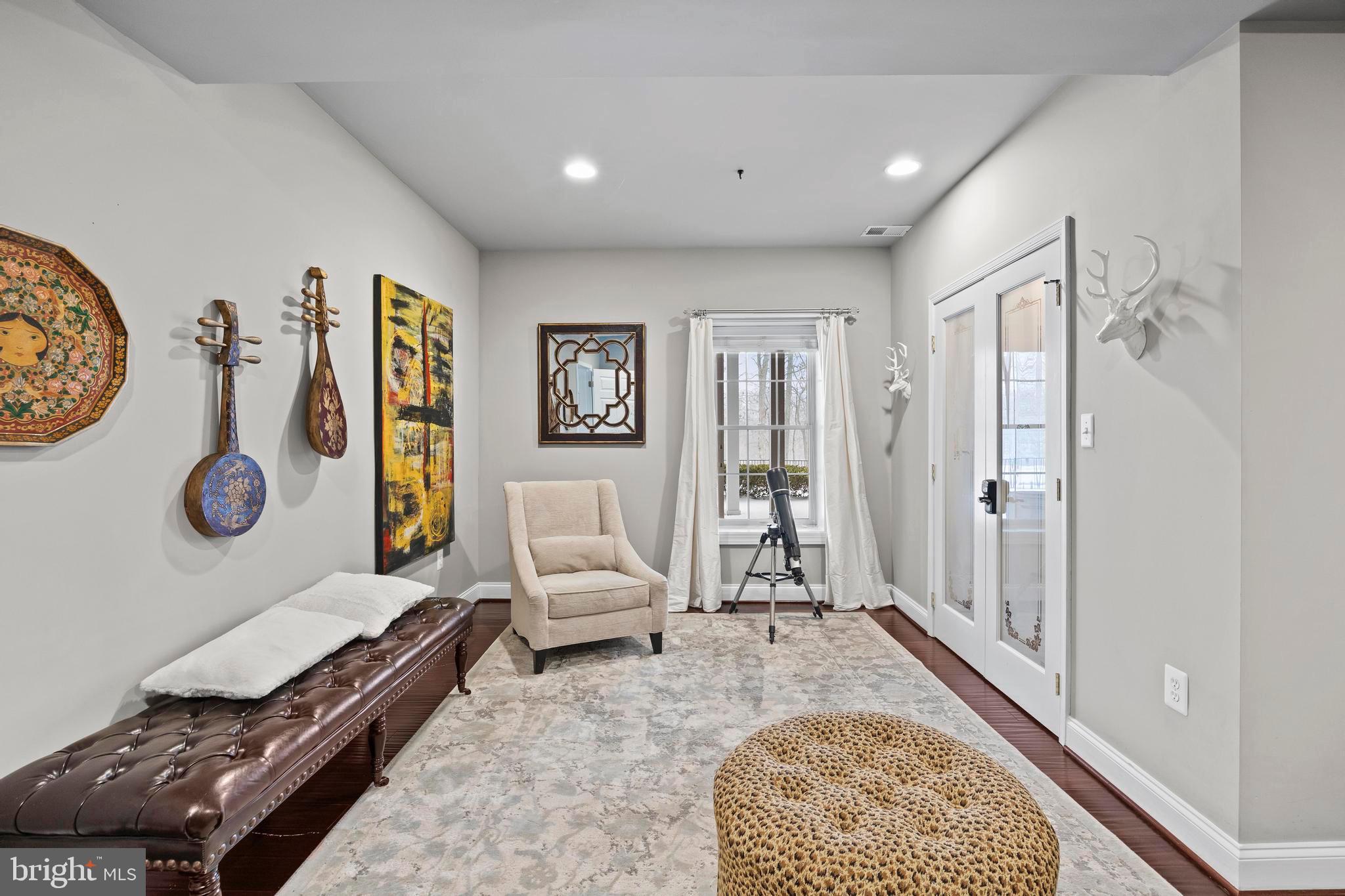 BELMONT COUNTRY CLUB - Residential