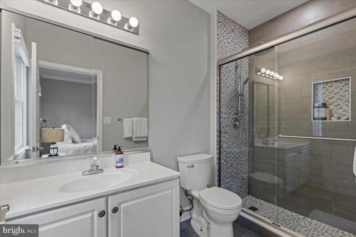 BELMONT COUNTRY CLUB - Residential