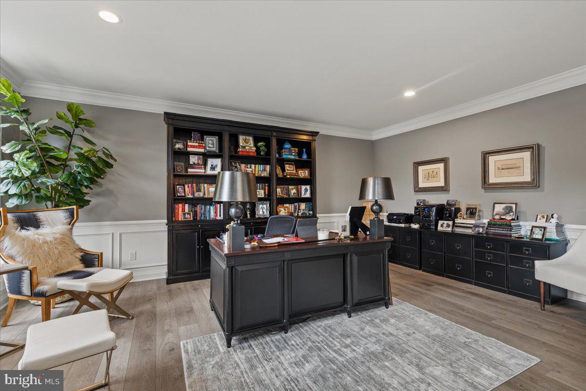 BELMONT COUNTRY CLUB - Residential